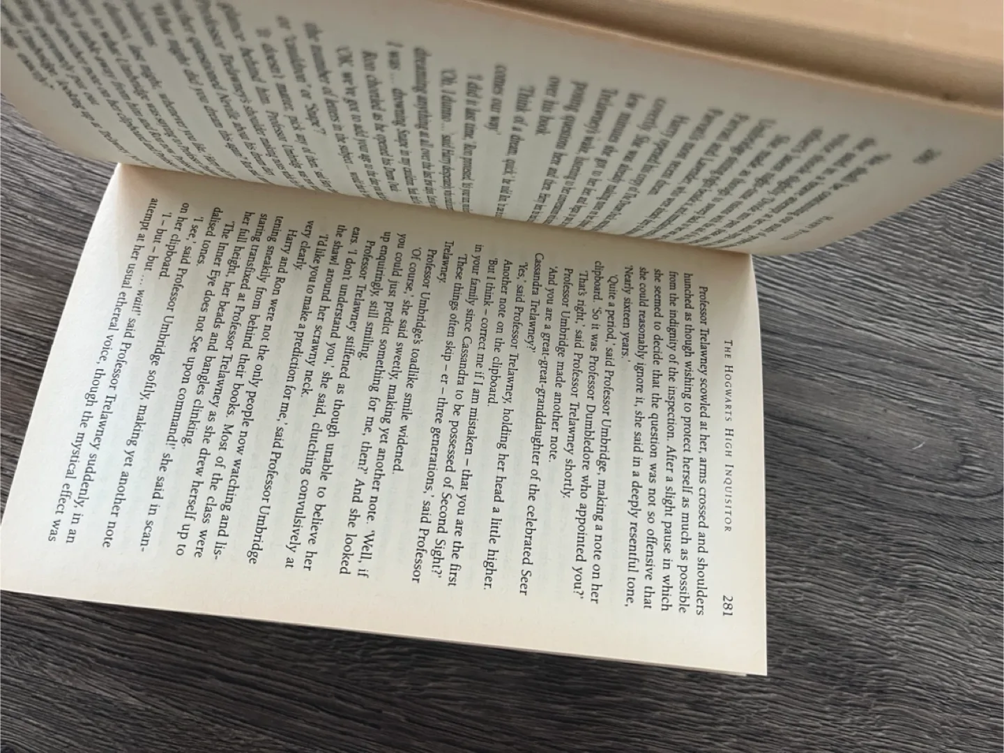 Harry Potter and the Order of the Phoenix by J.K. Rowling image indicator(2)