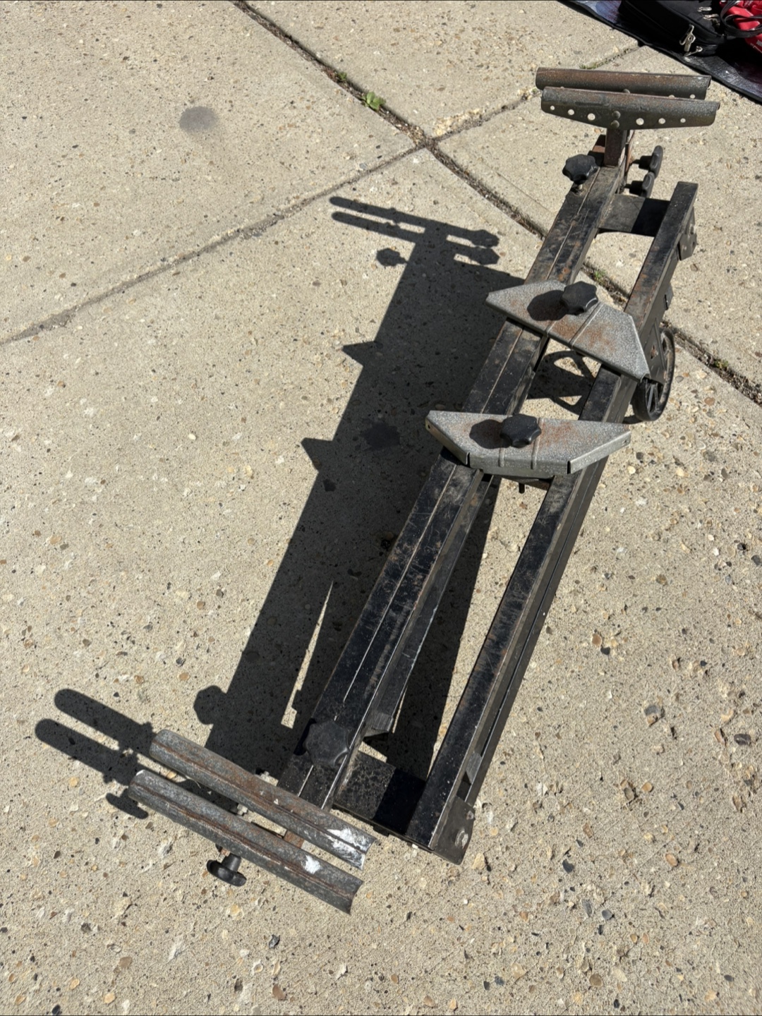 Adjustable Roller Stand - photo 4