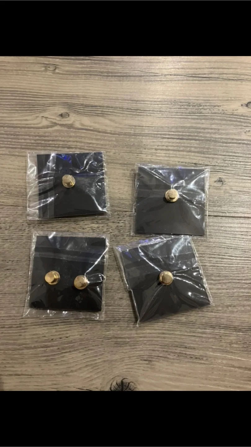 4 Hard Enamel Pins Unopened image indicator(7)