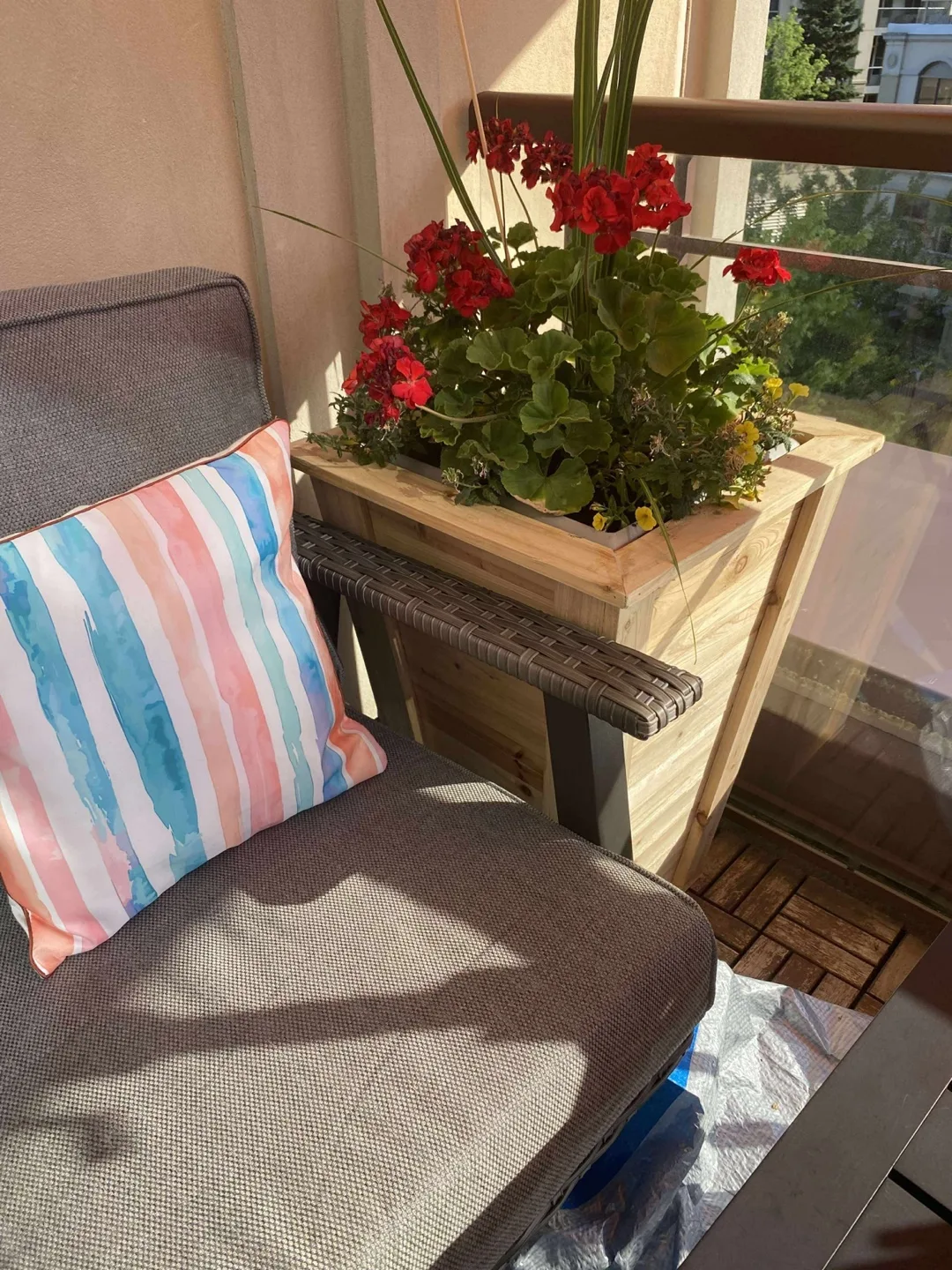 1 Wooden Planter Boxes - 15x15x28 inches image indicator(2)