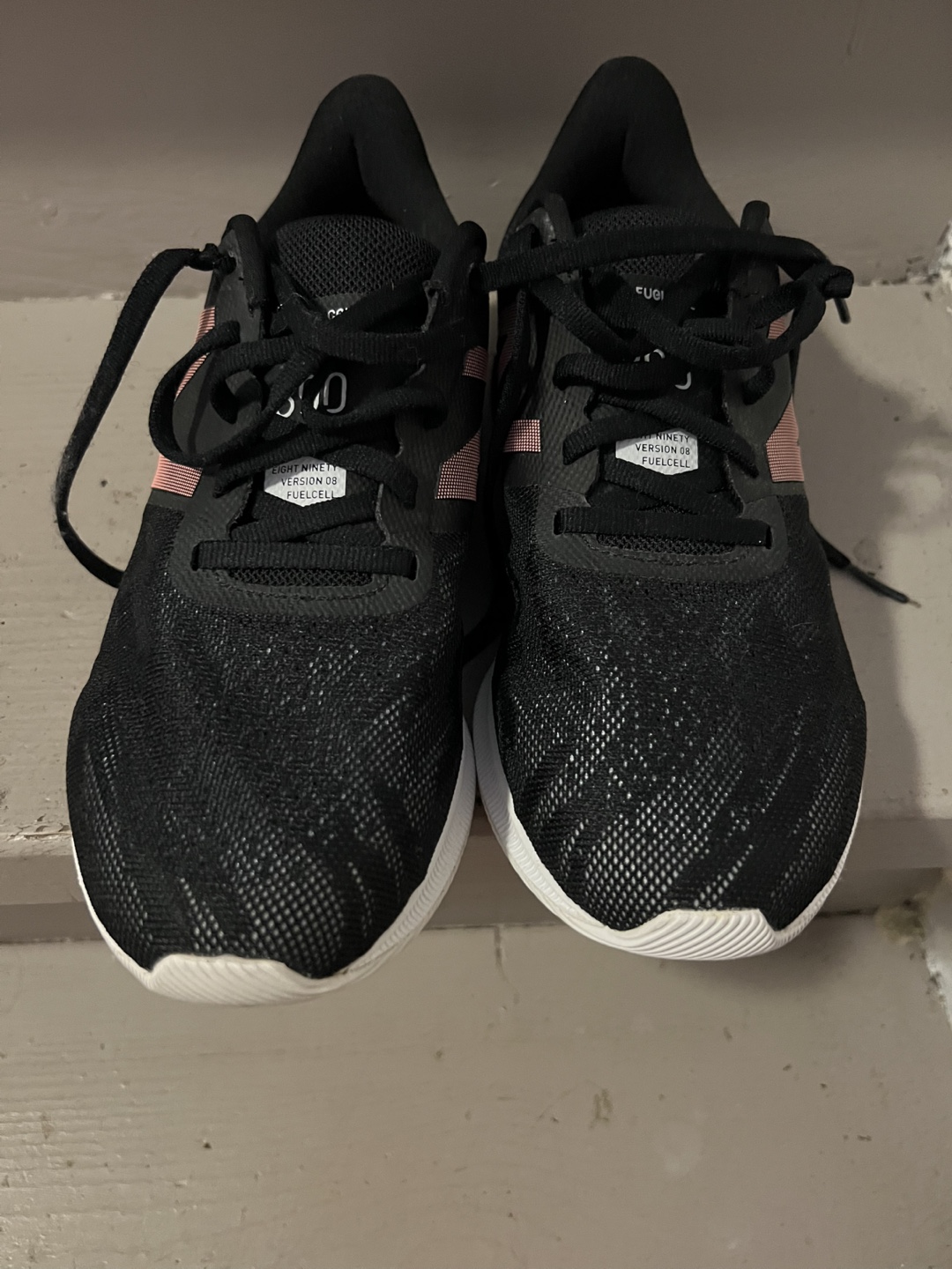 Women’s New Balance FuelCell 890 Running Shoes - photo 2