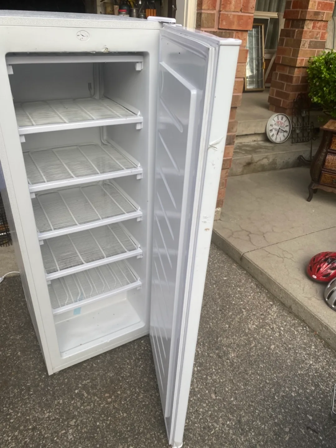 RCA White Upright Freezer thumbnail