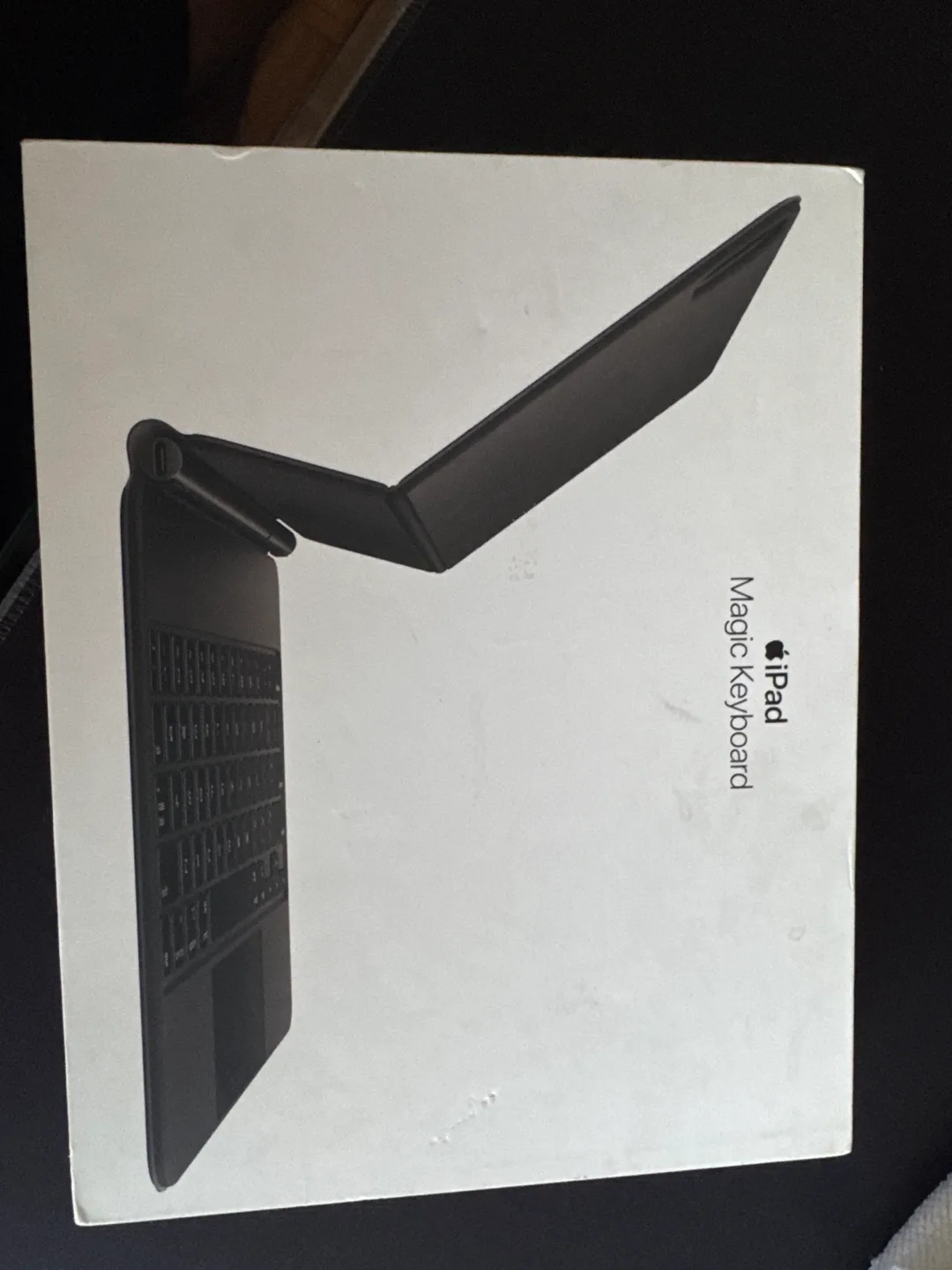 Apple iPad Magic Keyboard thumbnail