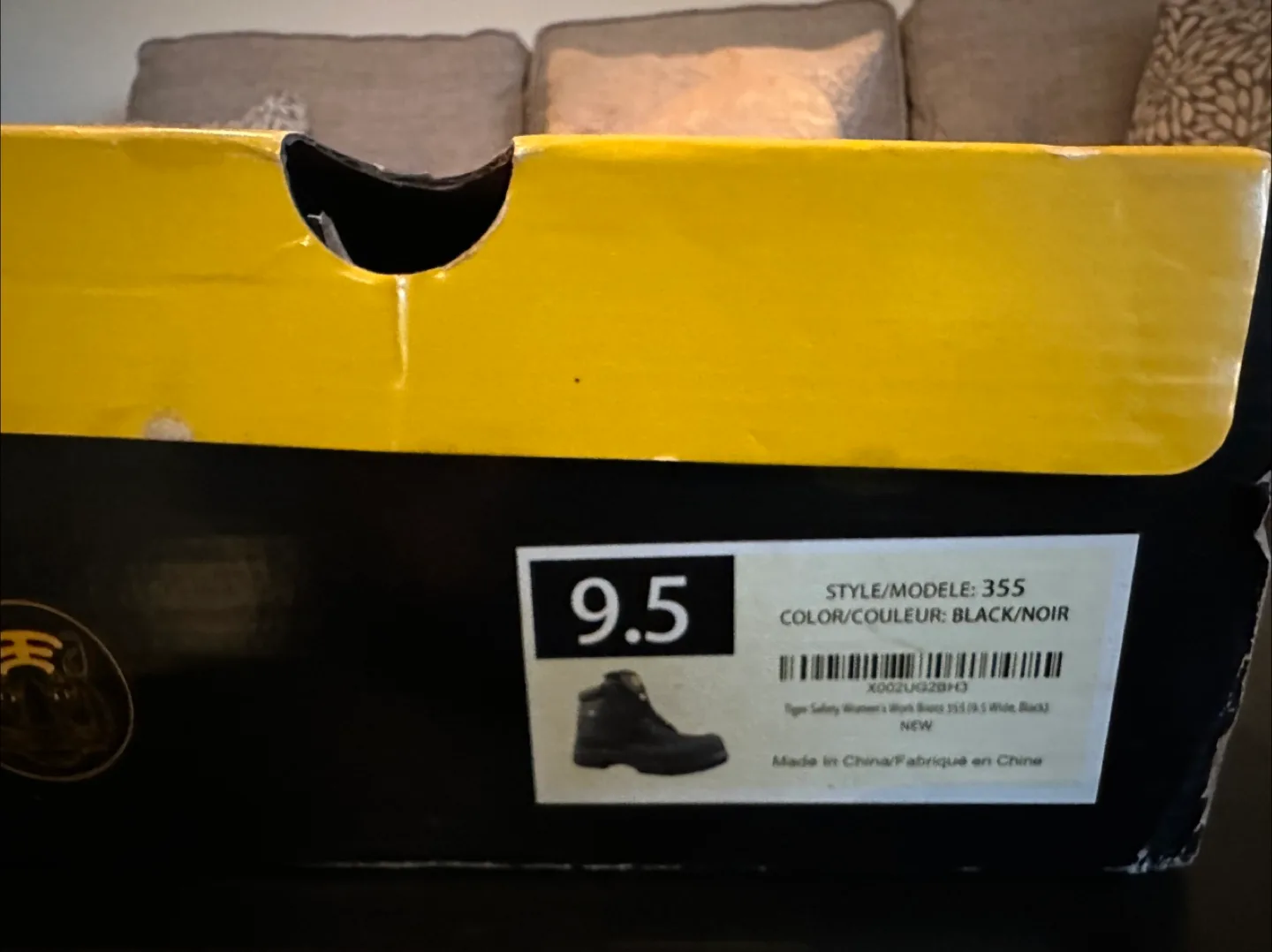 New Tiger Safety Steel Toe Work Boots - Size 9.5 image indicator(3)