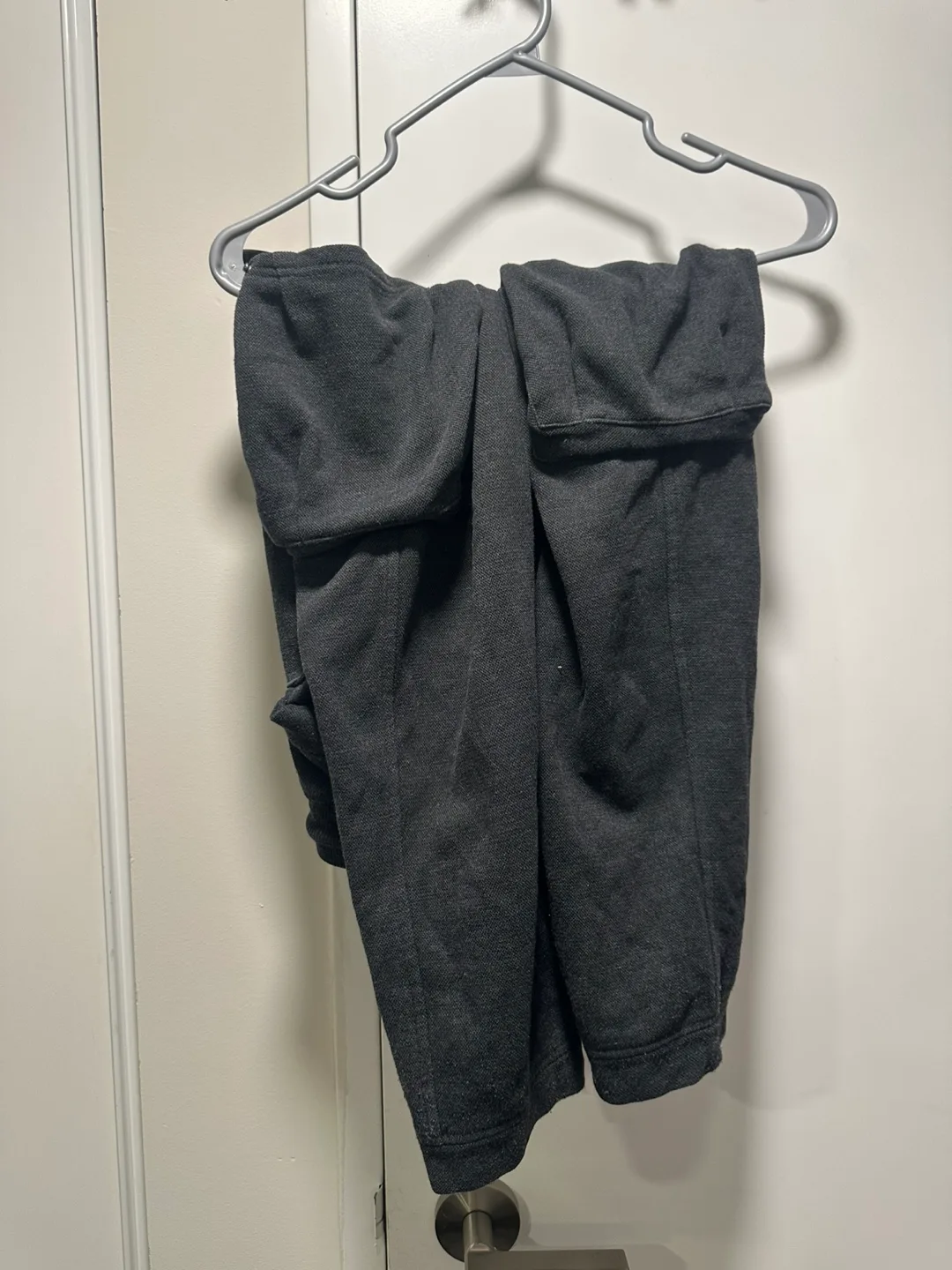 Sweatpants - Assorted Colours-10$ for 3 thumbnail