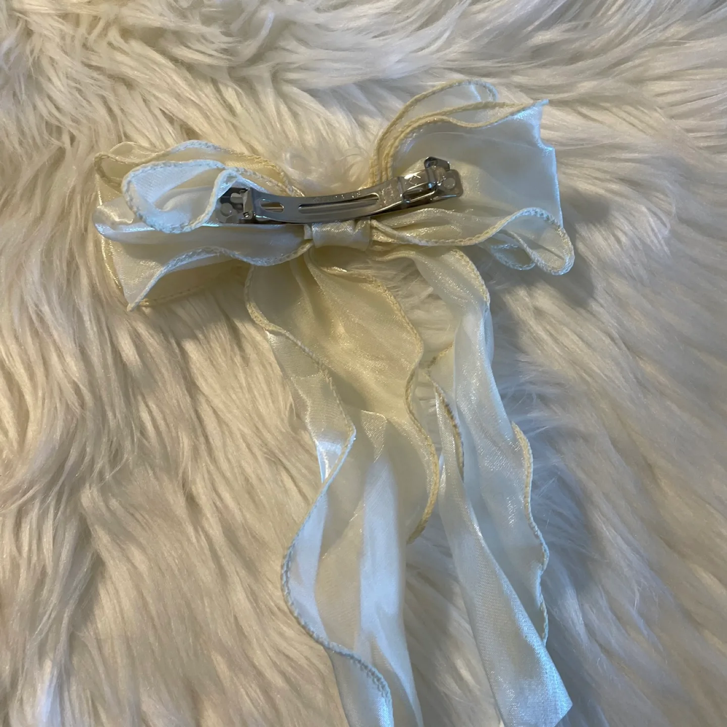 Ivory Hair Bow Clip image indicator(2)