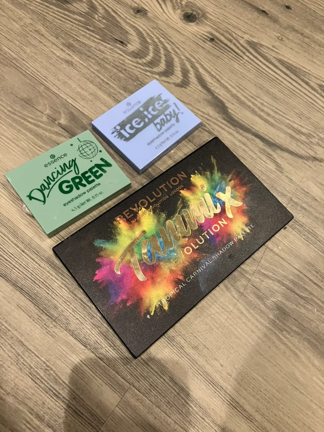 Eyeshadow Palettes thumbnail