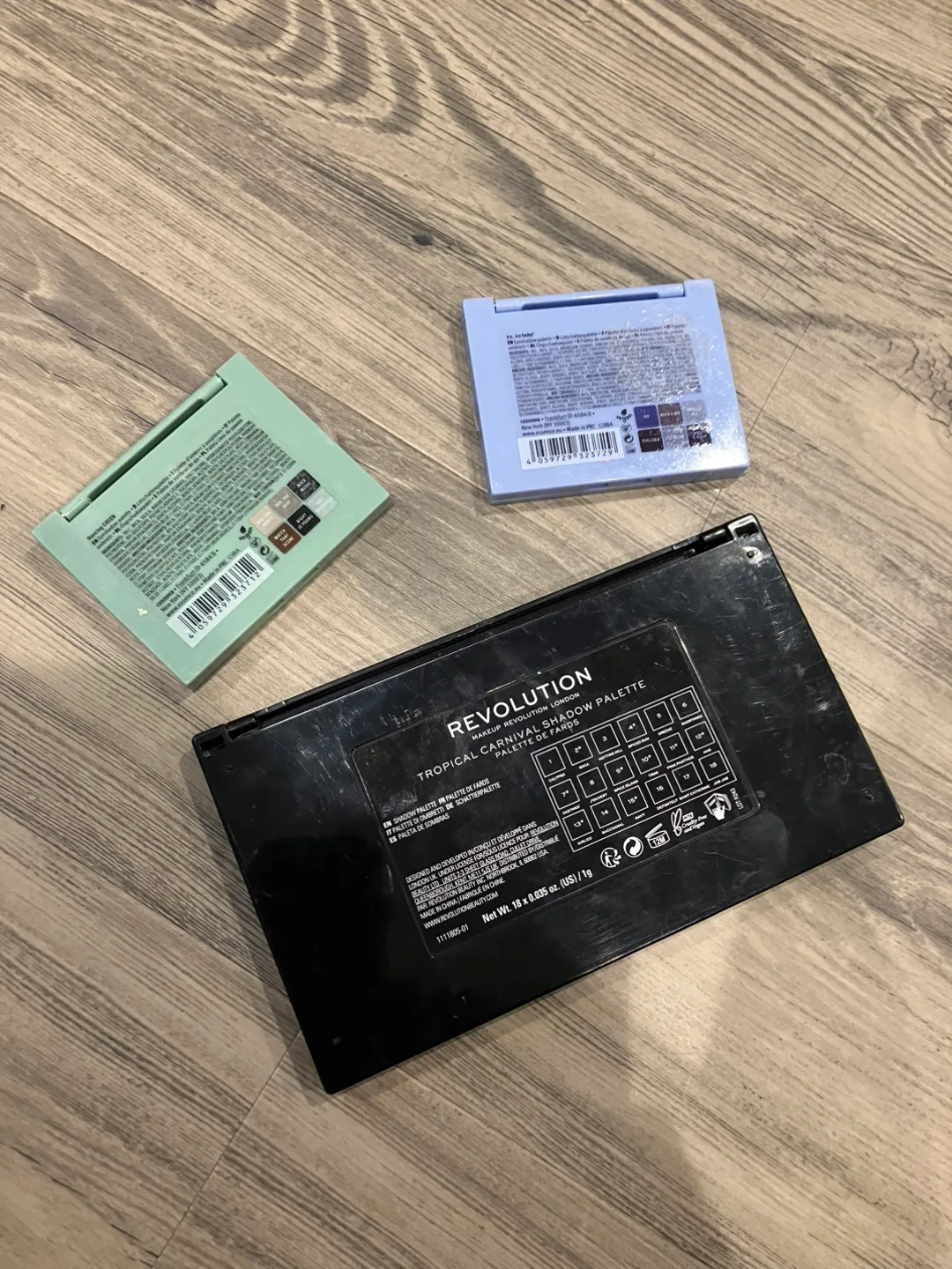 Eyeshadow Palettes image indicator(4)