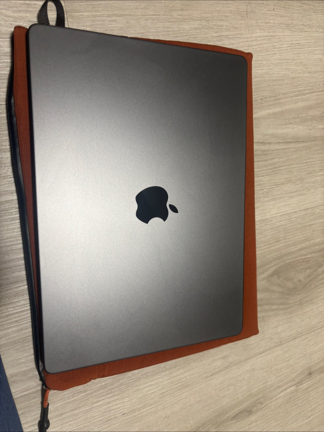 Macbook Pro 14" M3 Pro - 18GB/512 GB - photo 3