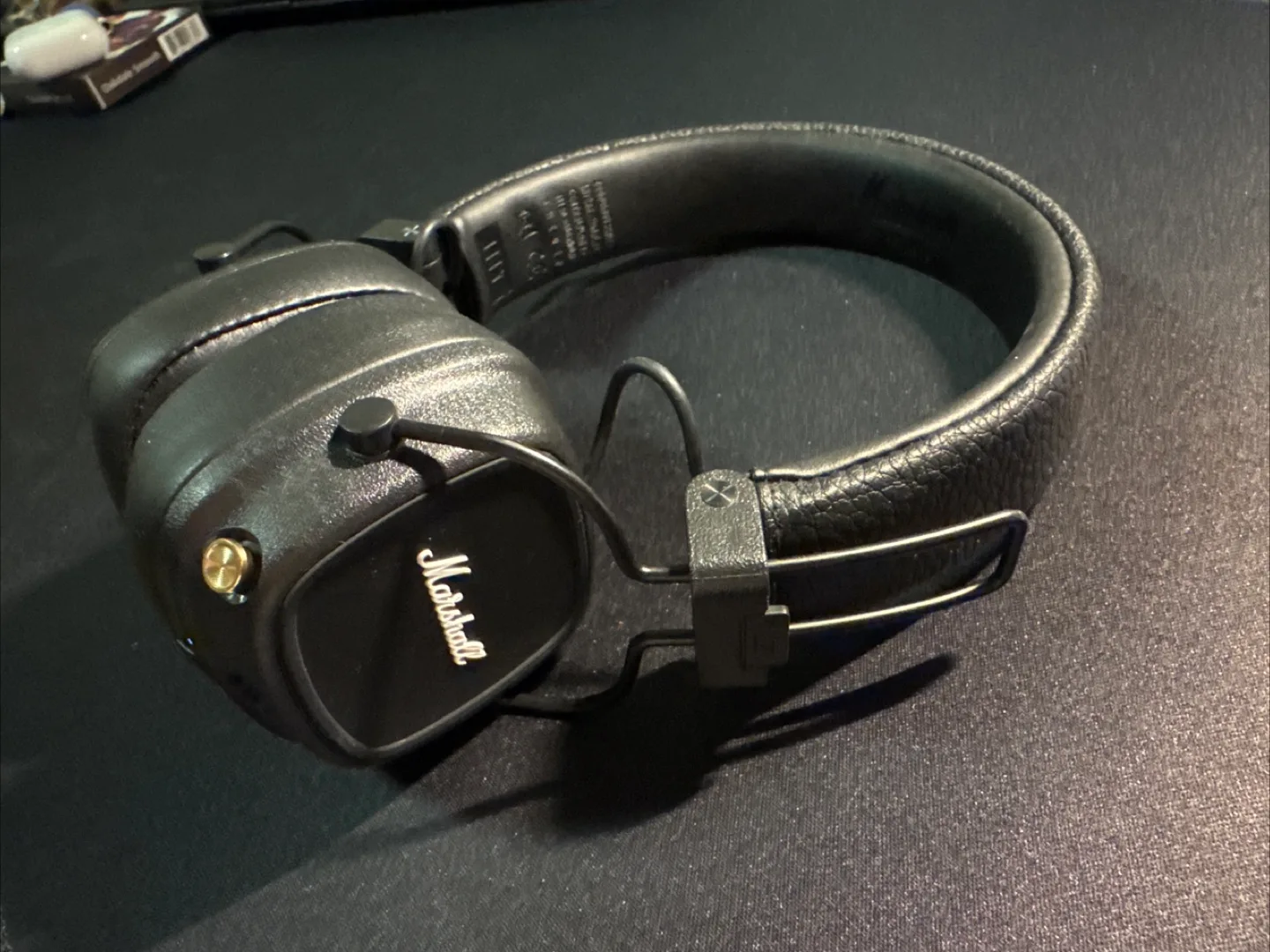 Marshall Headphones - Black thumbnail