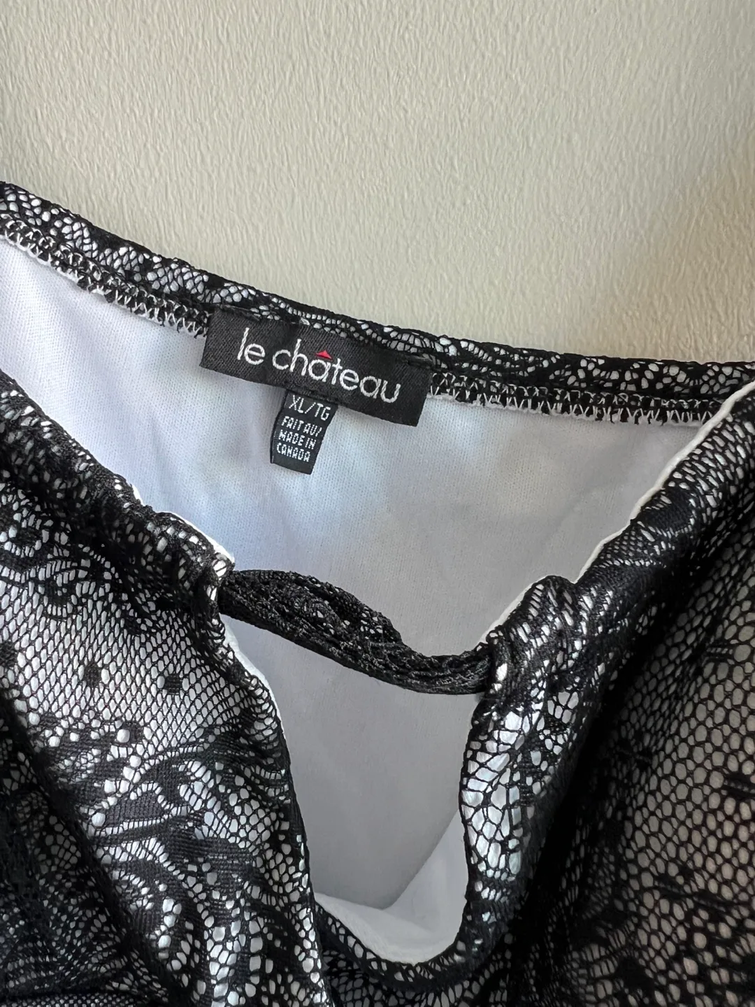 Y2K Le Chateau Black Lace Tank Top - Size XL image indicator(2)