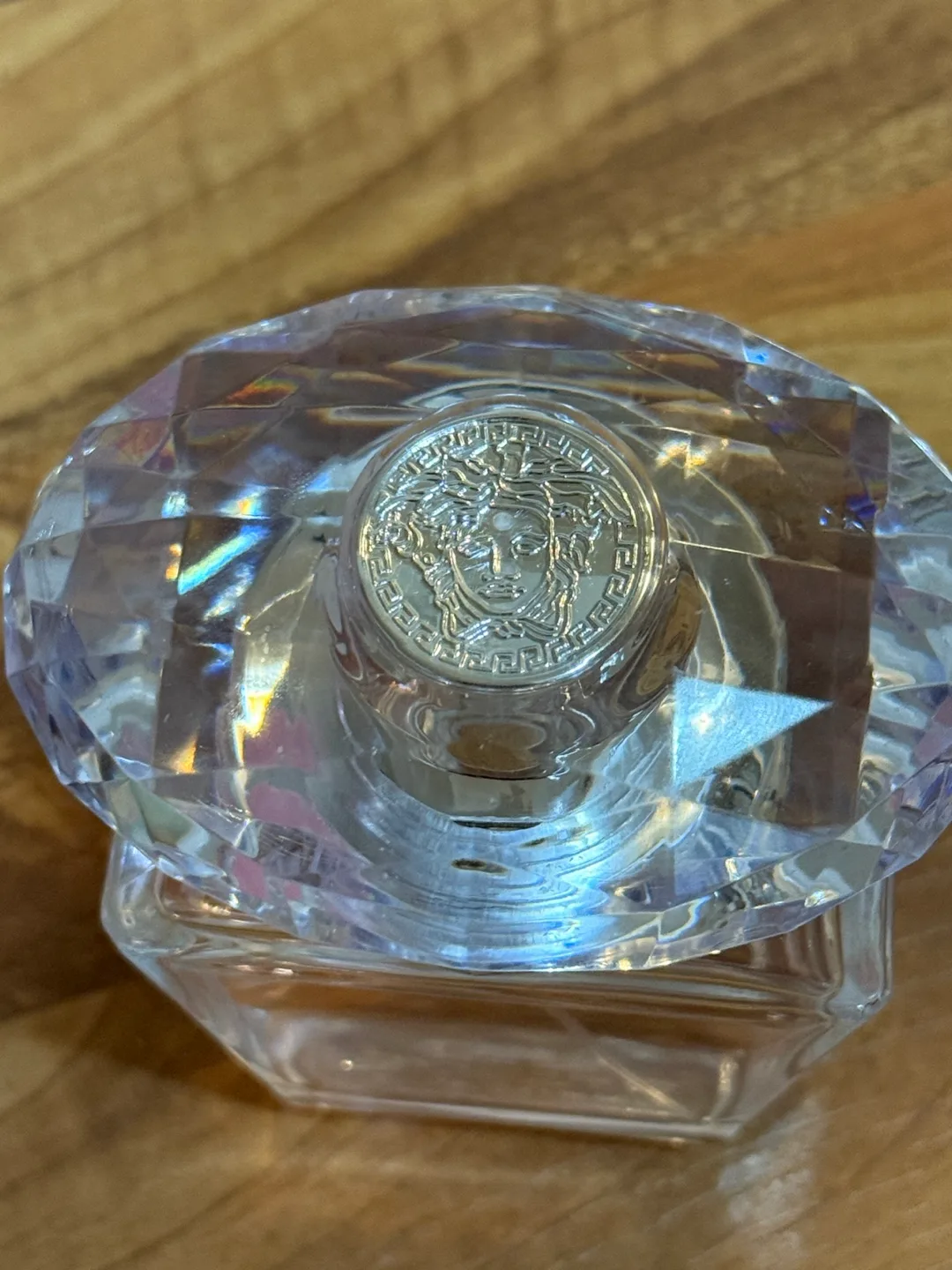 Versace Bright Crystal Eau de Toilette 90ml image indicator(7)