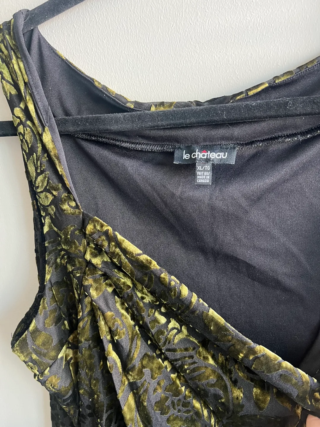 Y2K Le Chateau Green Velvet Pattern Top Size XL image indicator(2)