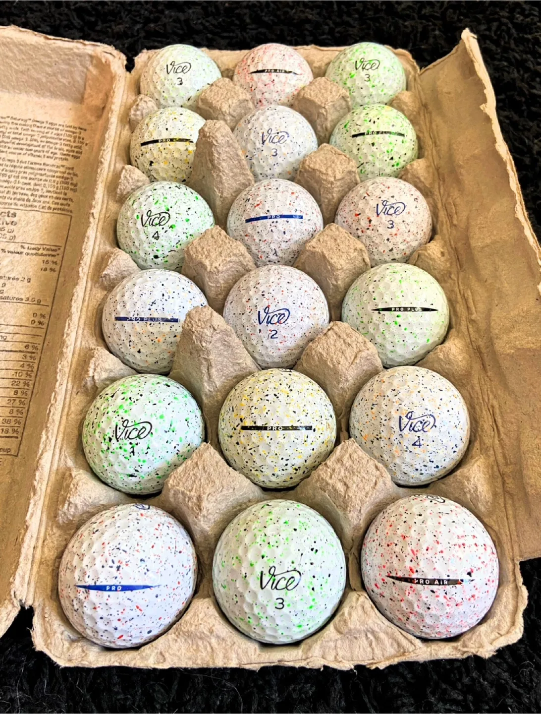 18 Vice Pro Drip Golf Balls thumbnail