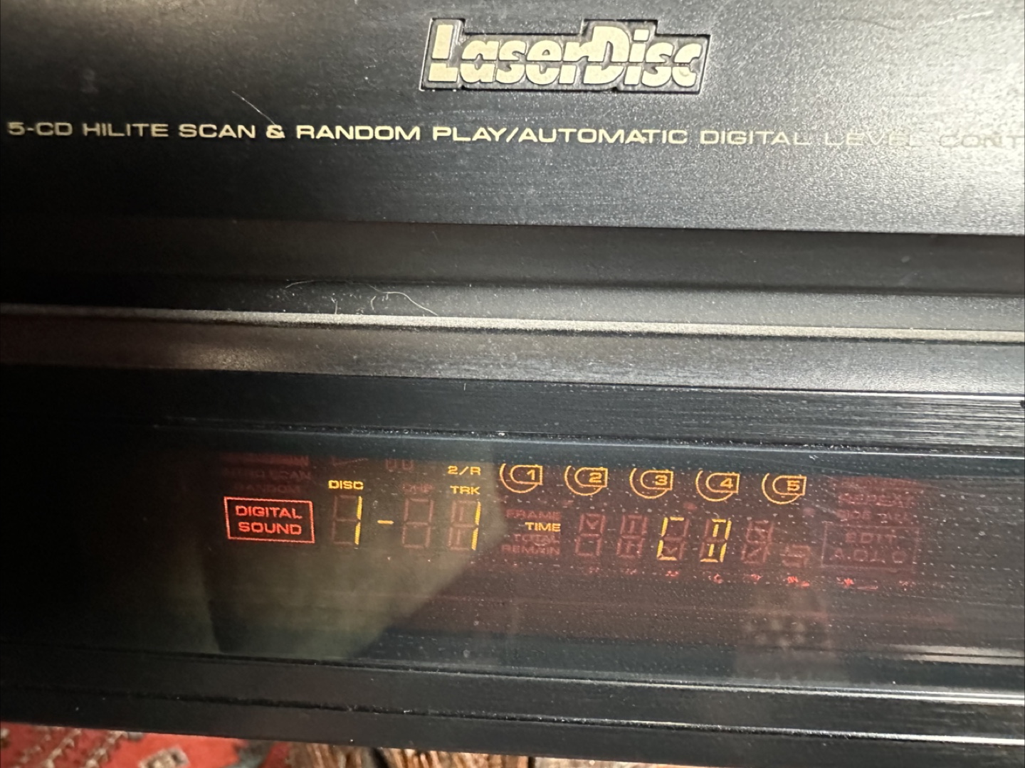 Pioneer CLD-M301 Multi-Play CD/LD Player