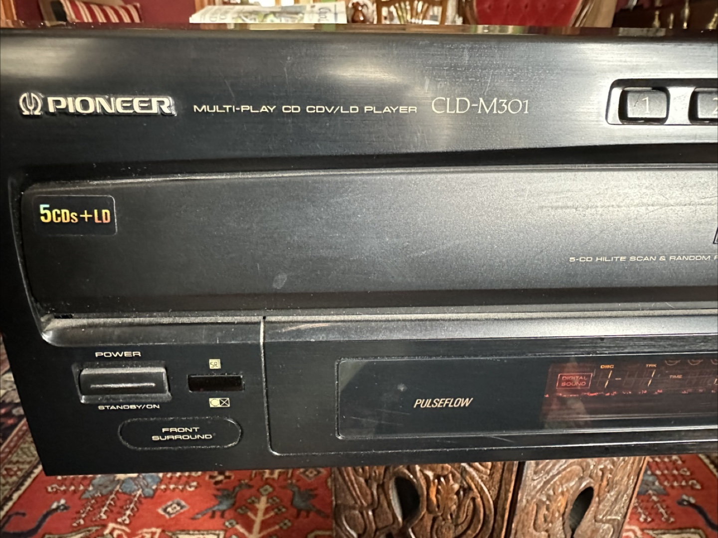 Pioneer CLD-M301 Multi-Play CD/LD Player - photo 3