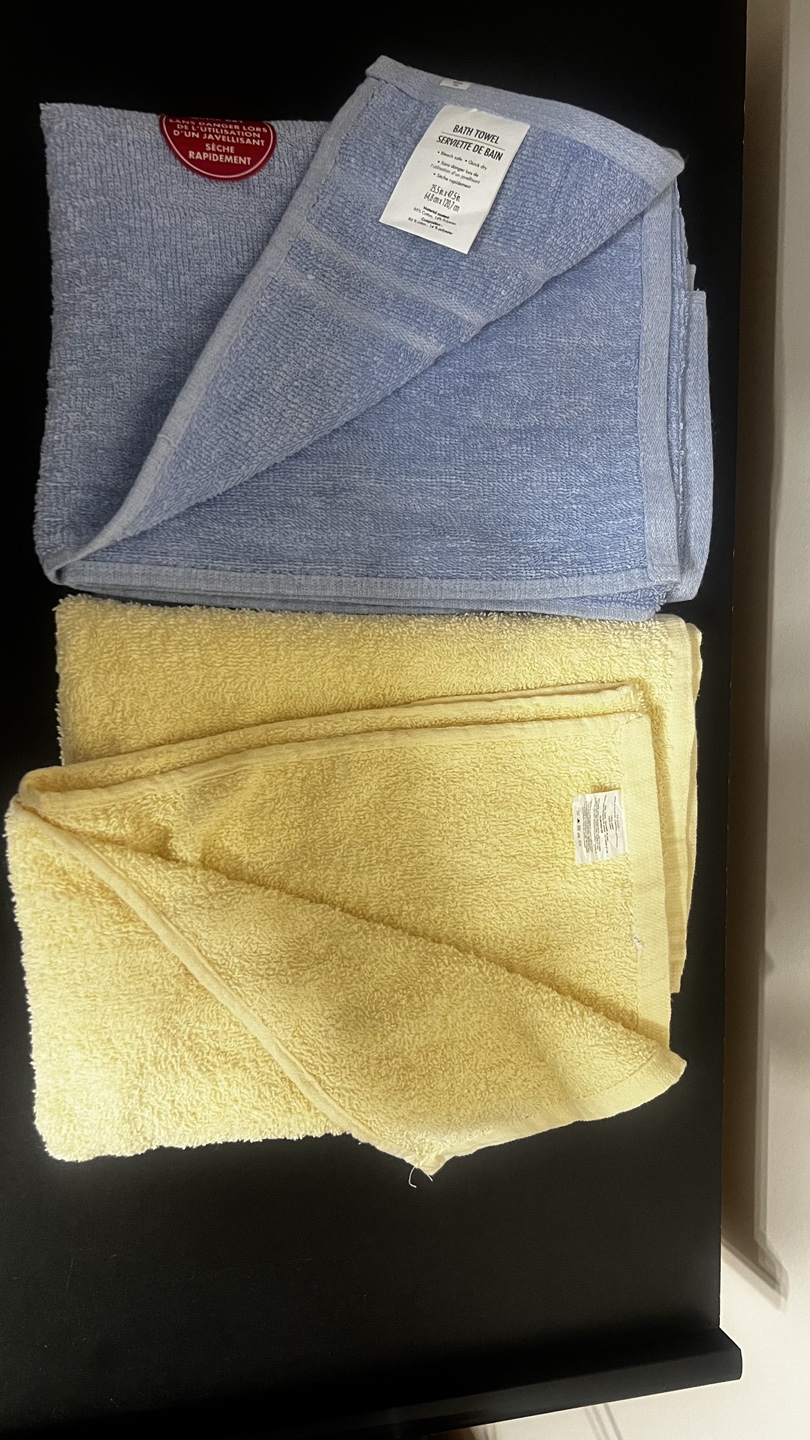2 Bath Towels: Blue & Yellow - photo 5