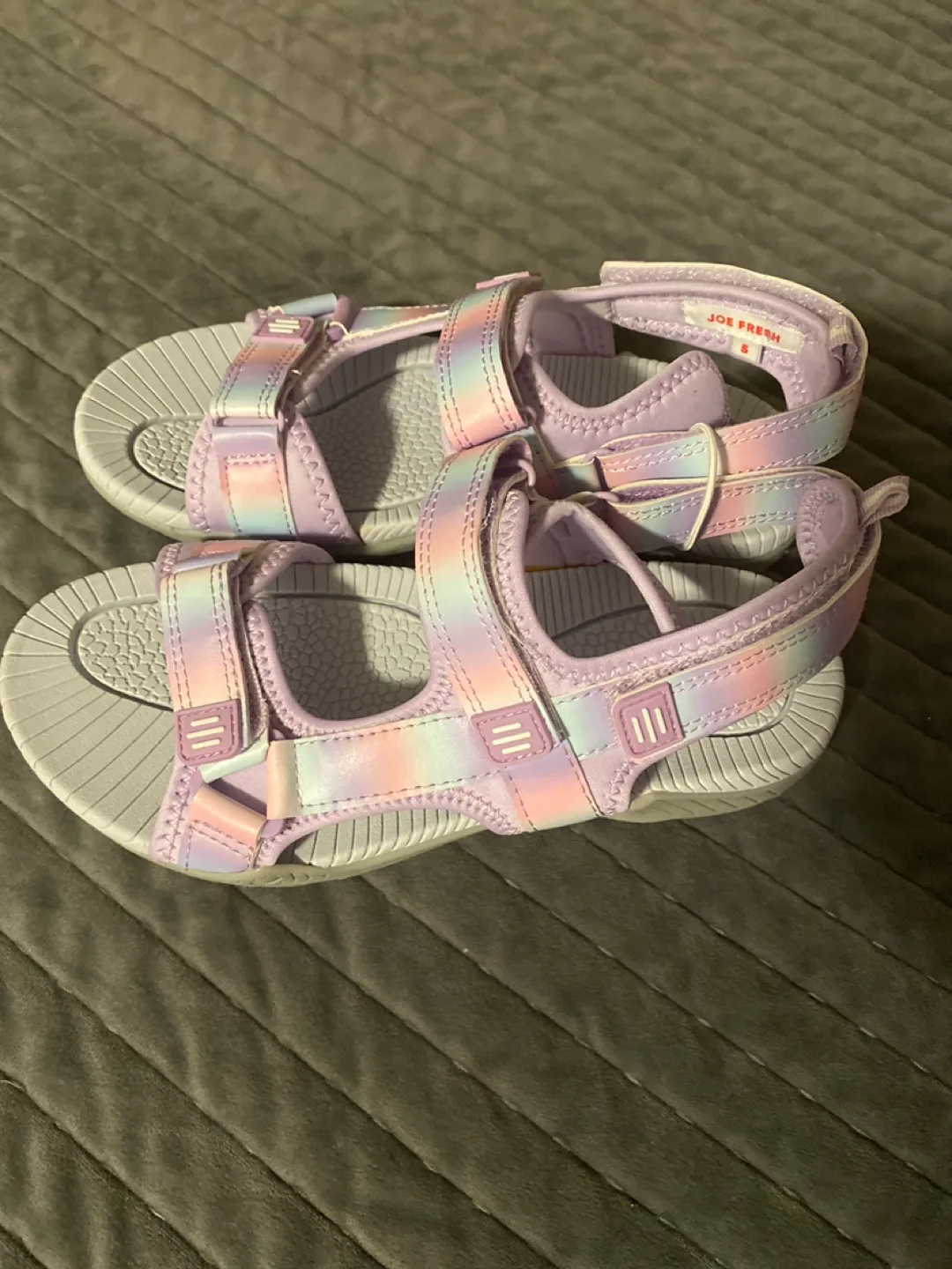Joe Fresh Girls' Sandals - Size 5 thumbnail