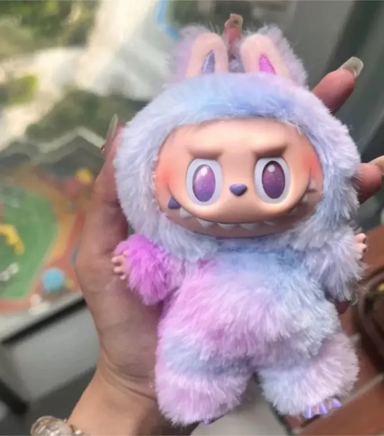 Pop Mart Big Into Energy  “Luck” Labubu image indicator(2)