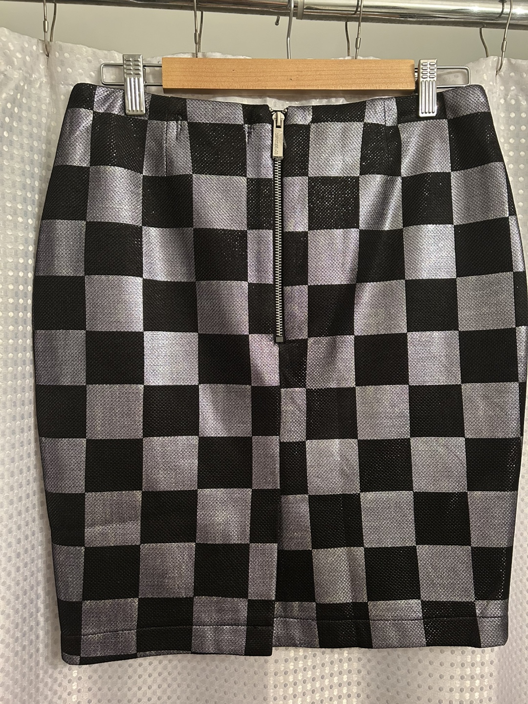 New Blue & Blouze L silver/black checkered skirt - photo 2