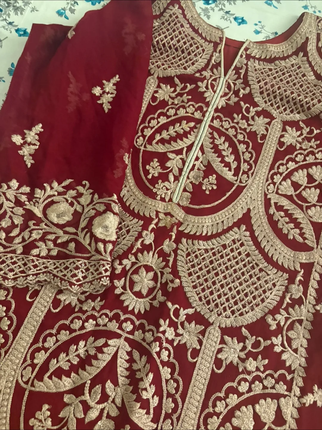 Embroidered Salwar Kameez Suit Set thumbnail