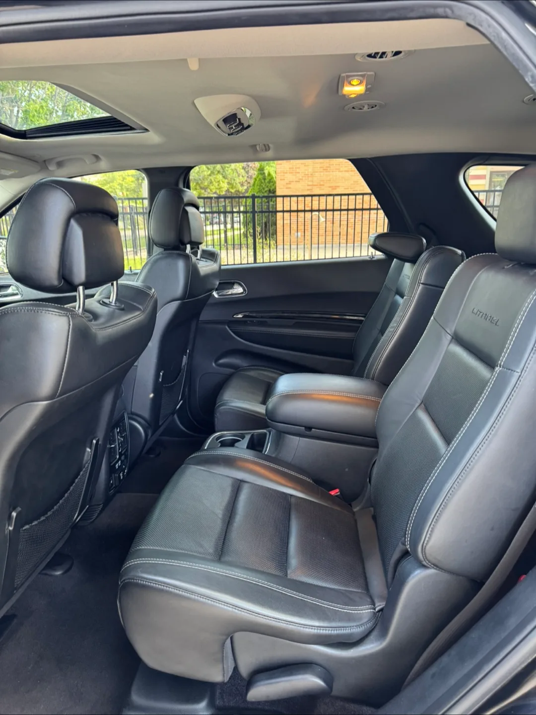 2017 Dodge Durango · Citadel Sport Utility 4D image indicator(6)