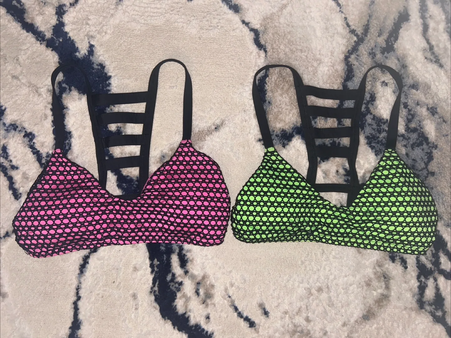La Vie en Rose Bikini Tops - Size S thumbnail