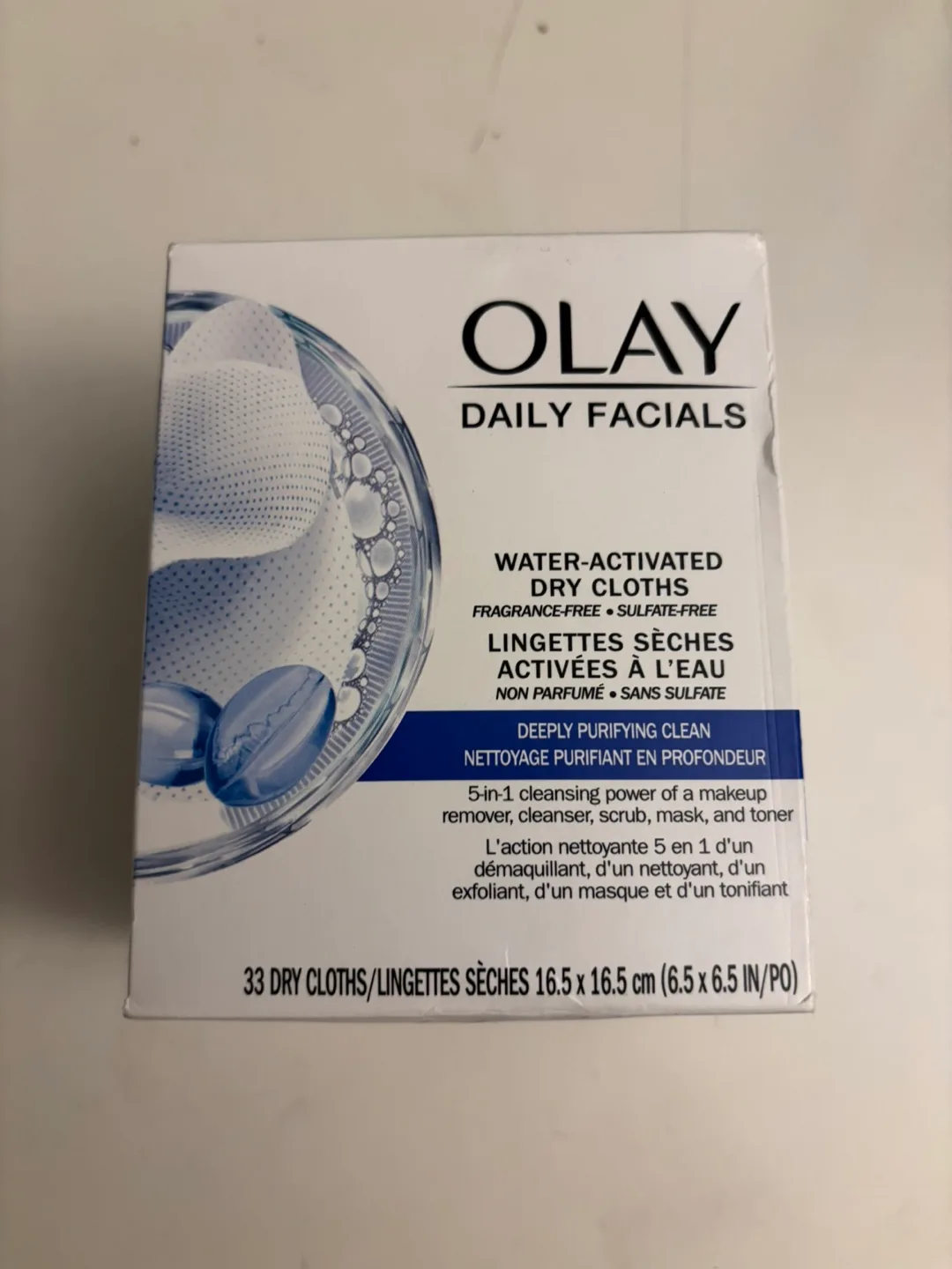 Olay Daily Facials Water-Activated Dry Cloths thumbnail