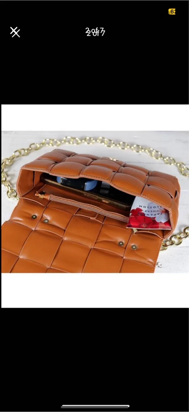 Brown Woven Shoulder Bag with Gold Chain, brand new image indicator(2)