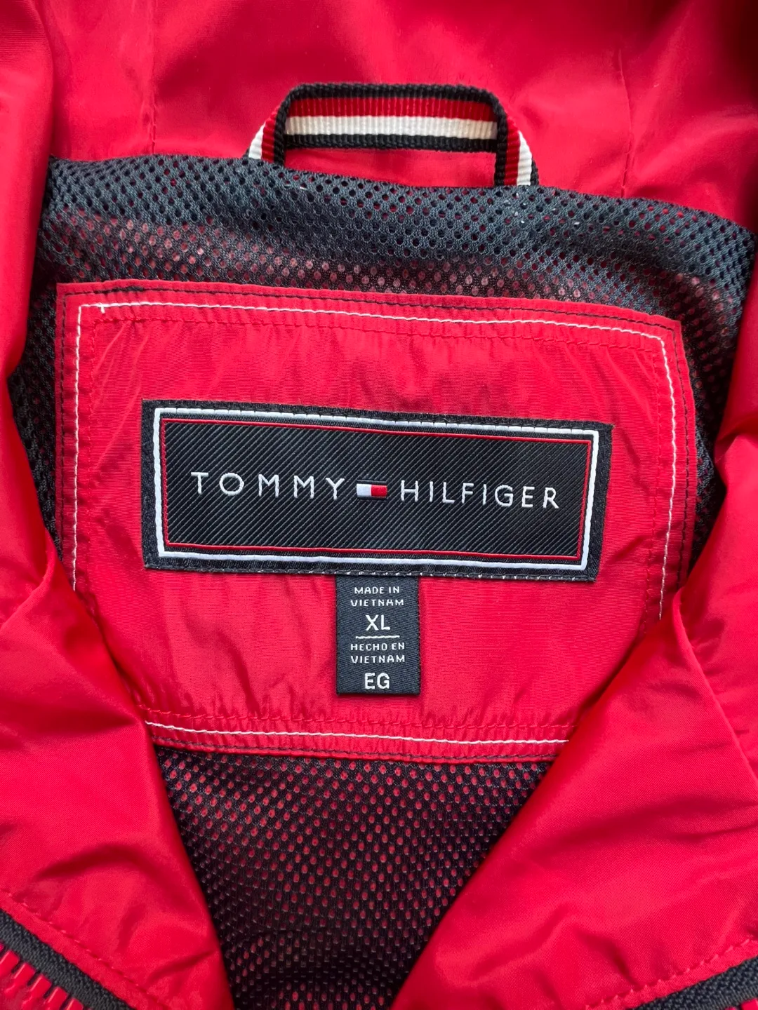 Tommy Hilfiger Rain Jacket image indicator(3)