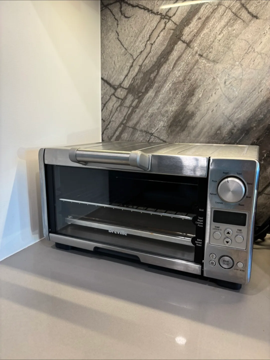 Breville Toaster Oven thumbnail