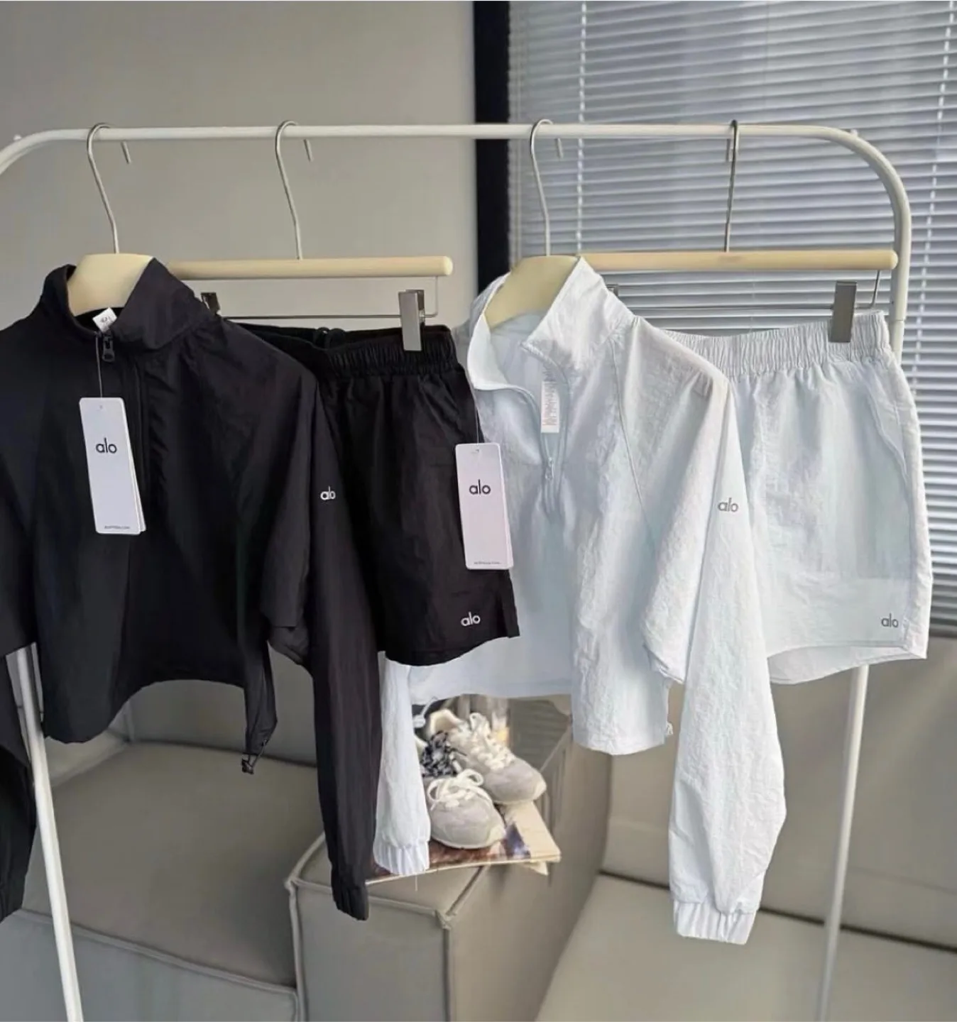 ALO Alumni Set - Jacket & Shorts thumbnail
