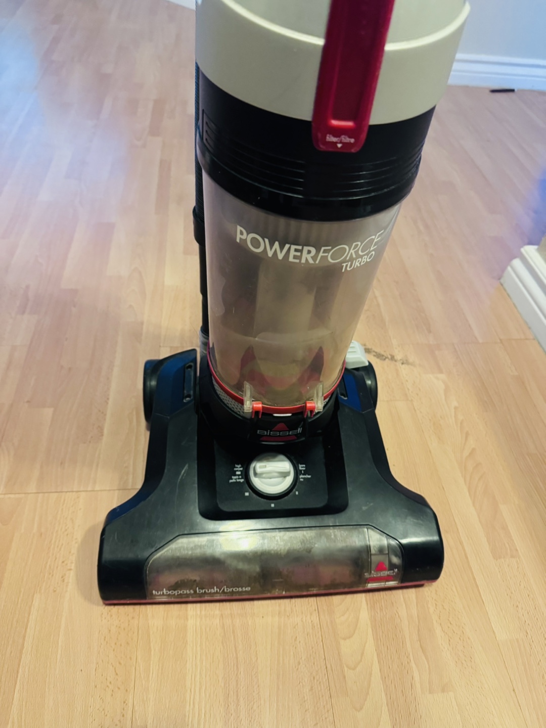 Bissell PowerForce Turbo Vacuum - photo 4