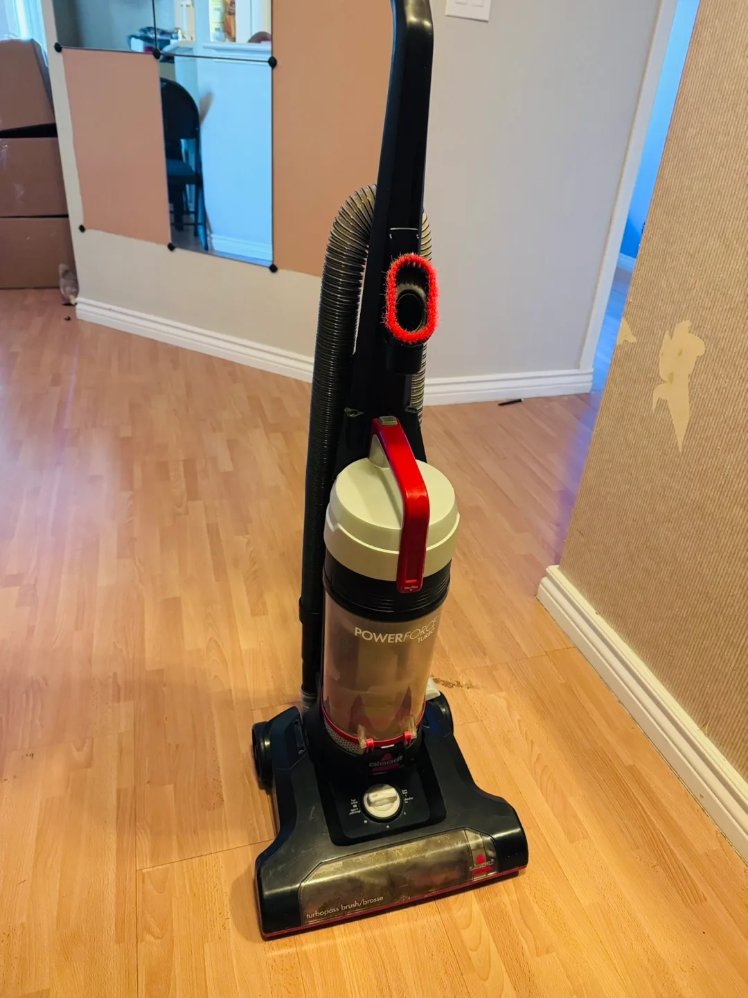 Bissell PowerForce Turbo Vacuum thumbnail