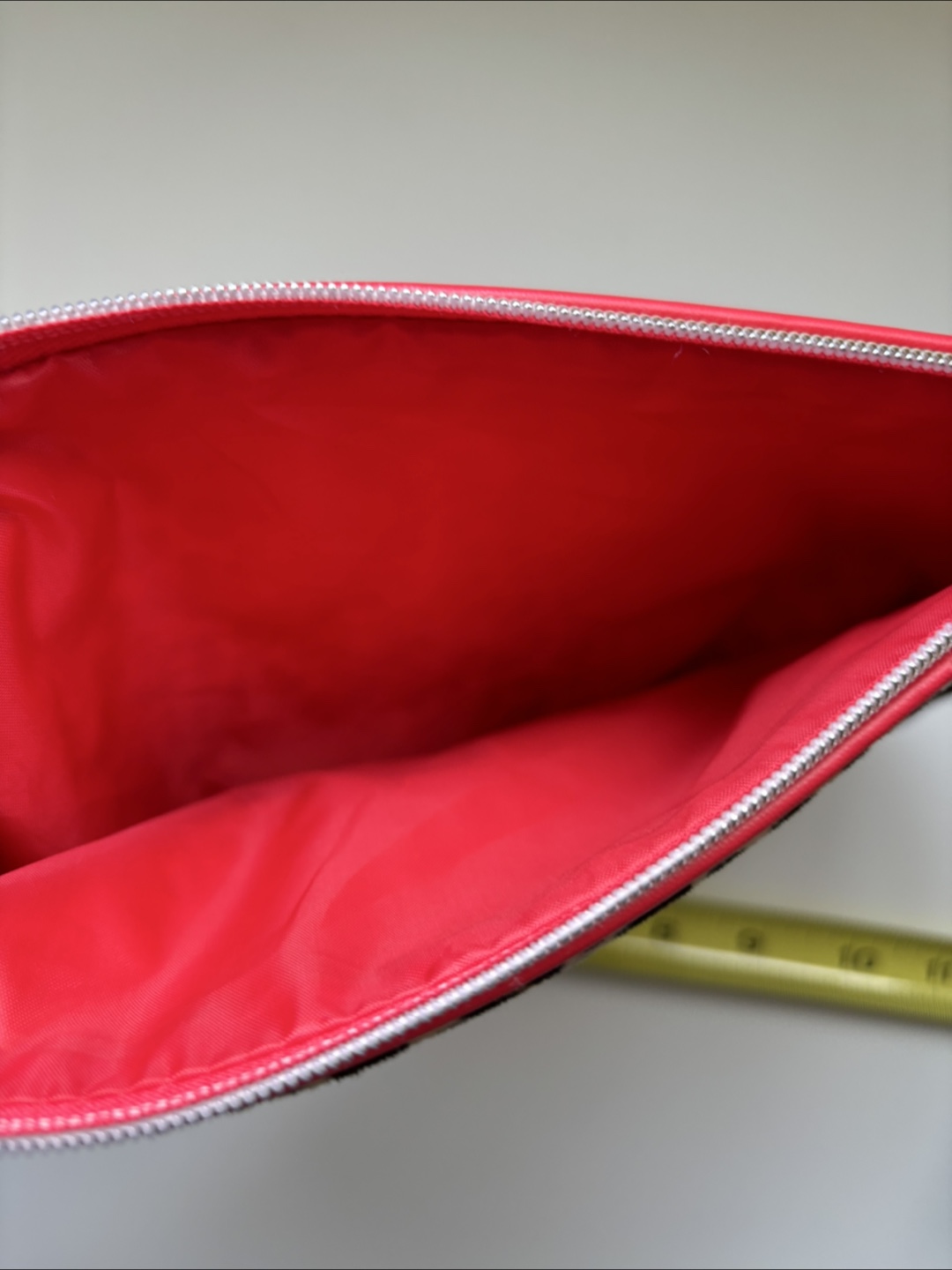 Estee Lauder Leopard Print Cosmetic Bag - photo 3