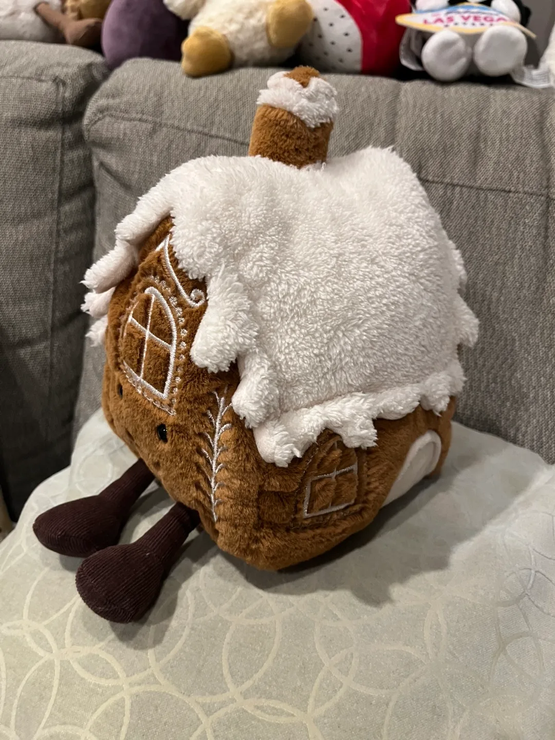 Jellycat Gingerbread House Plush Toy image indicator(2)