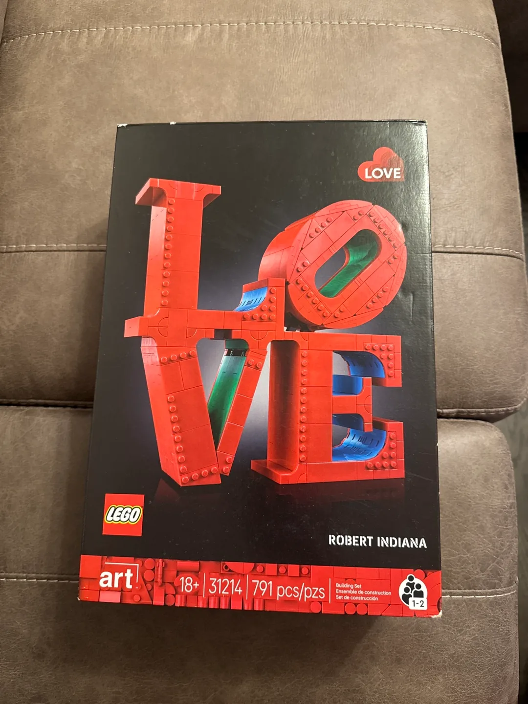 LEGO Art Robert Indiana LOVE 31214 - New in Box! thumbnail