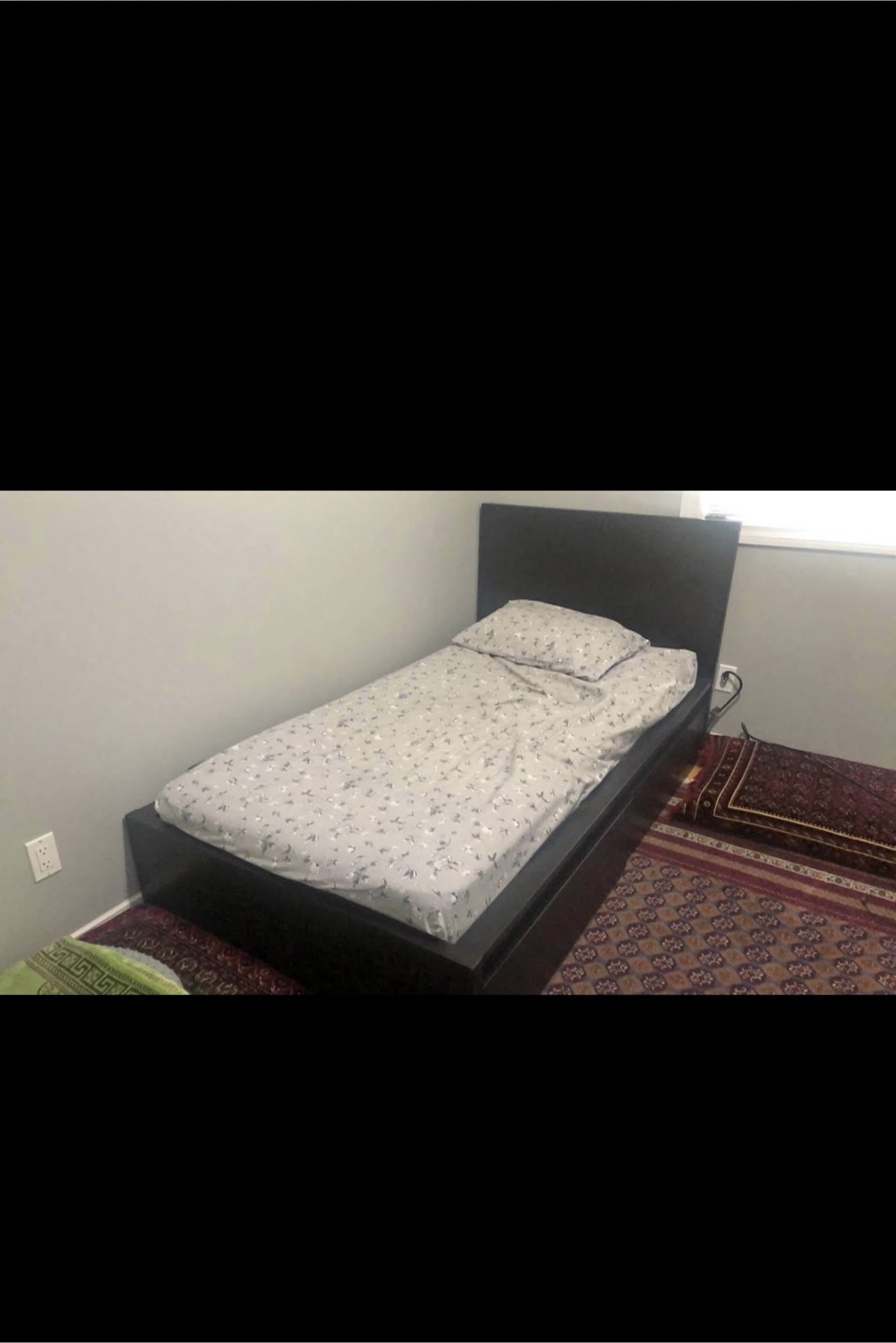 Single Bed Frame with Bedding