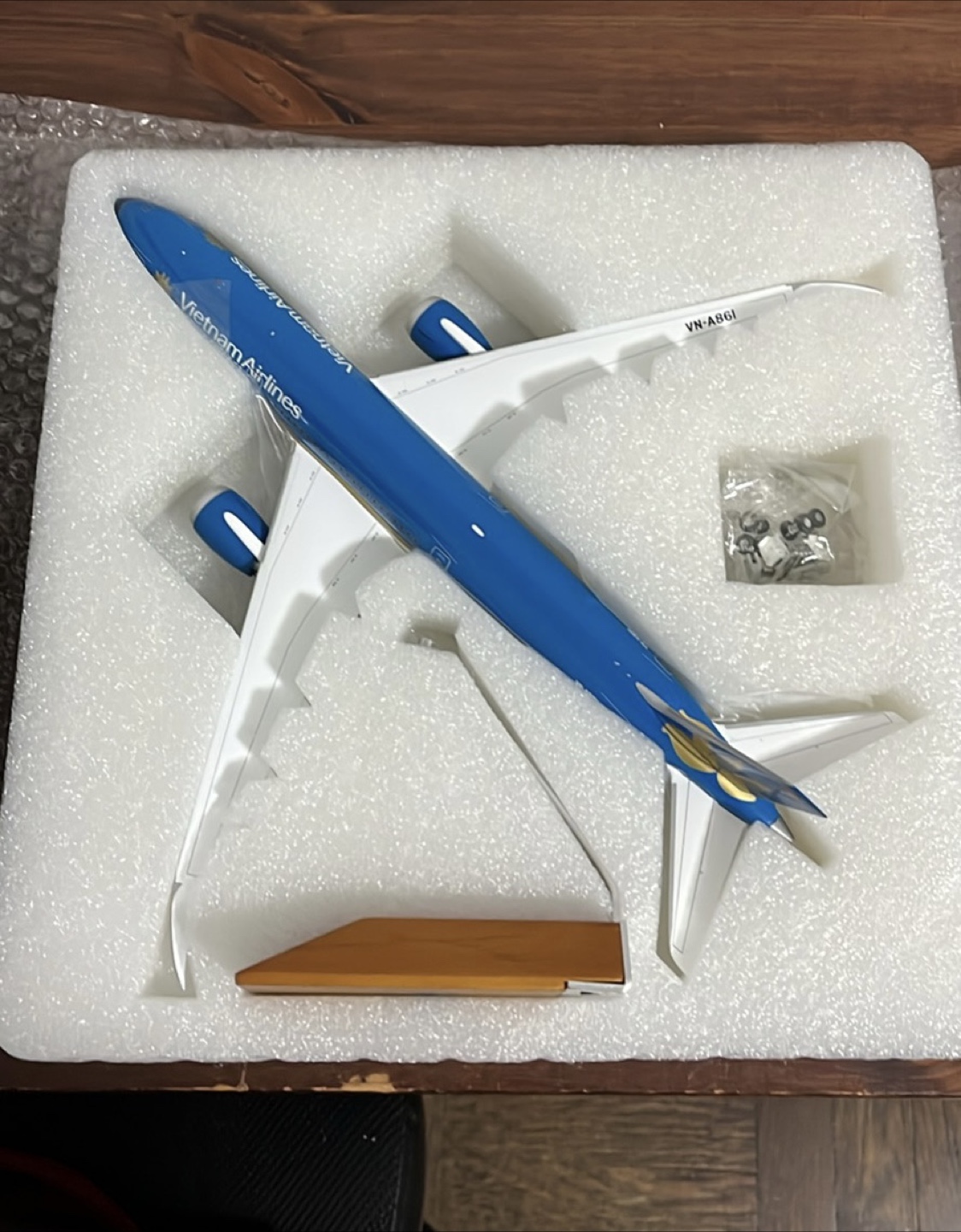 Gemini200 Vietnam Airlines Boeing 787-9 metal Model - photo 4