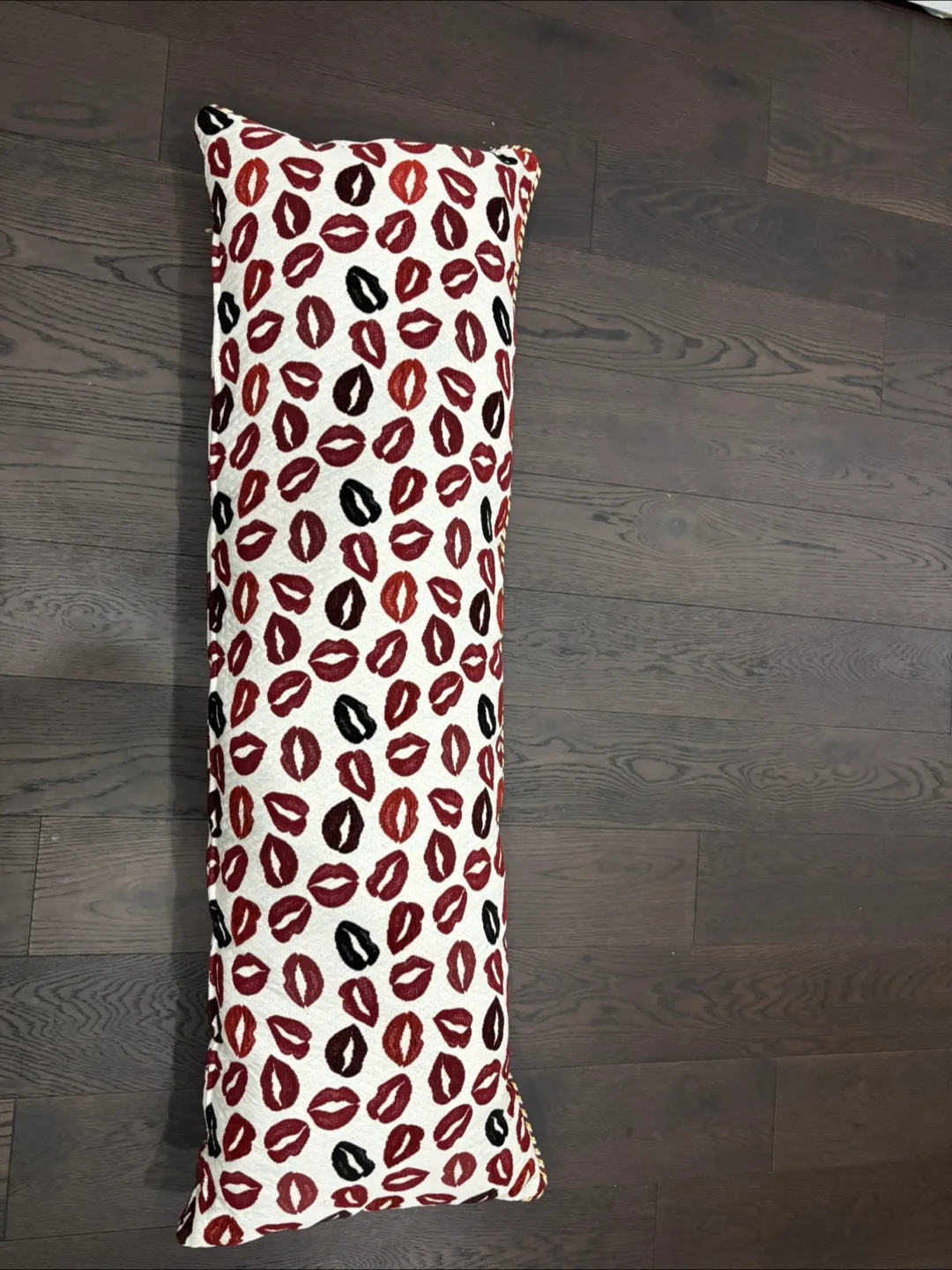 Body Pillow with Lips Design thumbnail