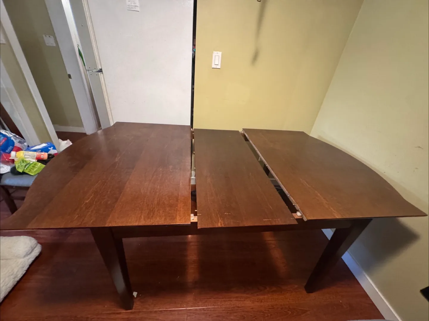 Extendable Wooden Dining Table🇨🇦 image indicator(3)