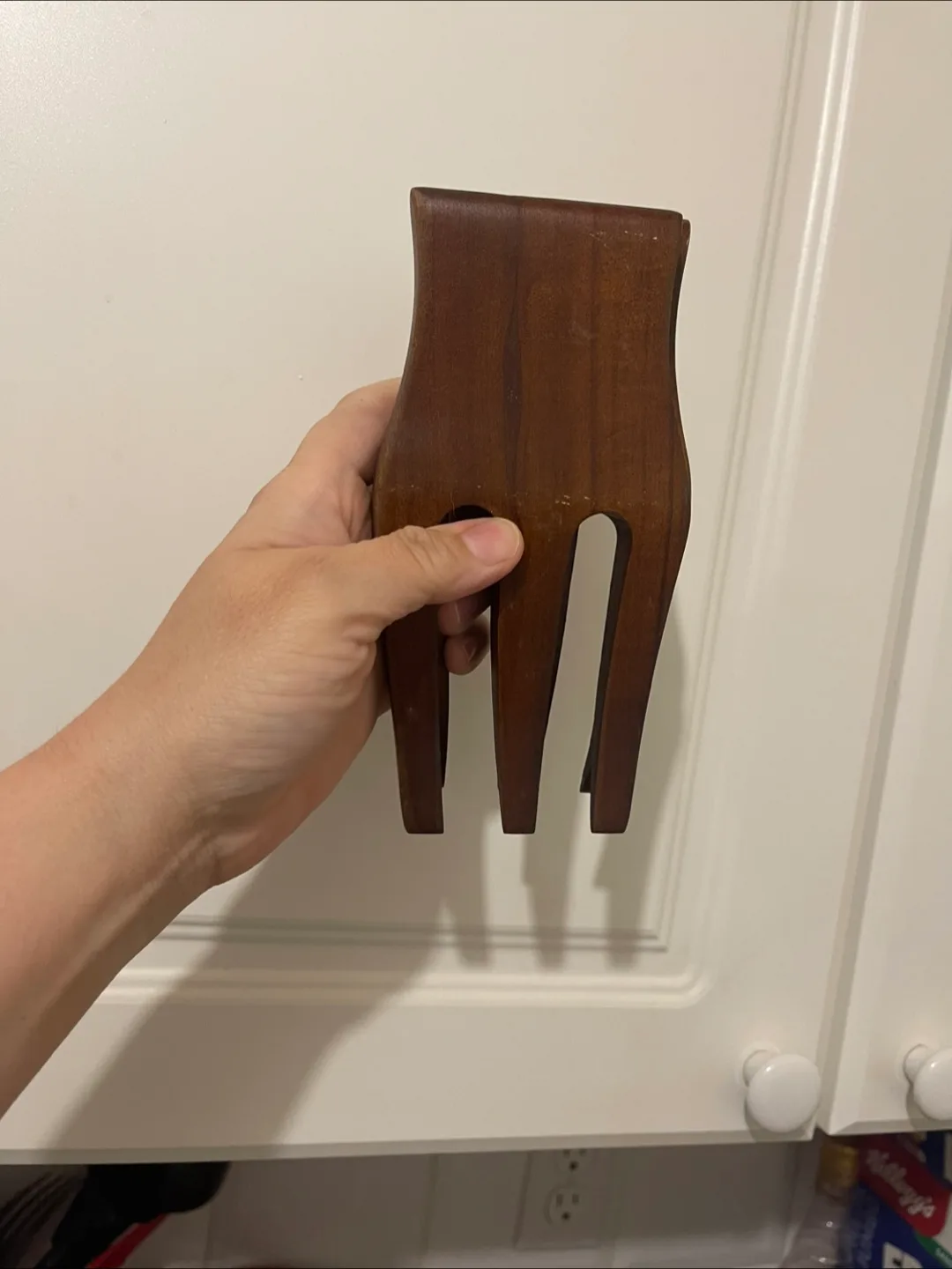 🇨🇦 Brand new Wooden Salad Hands image indicator(5)