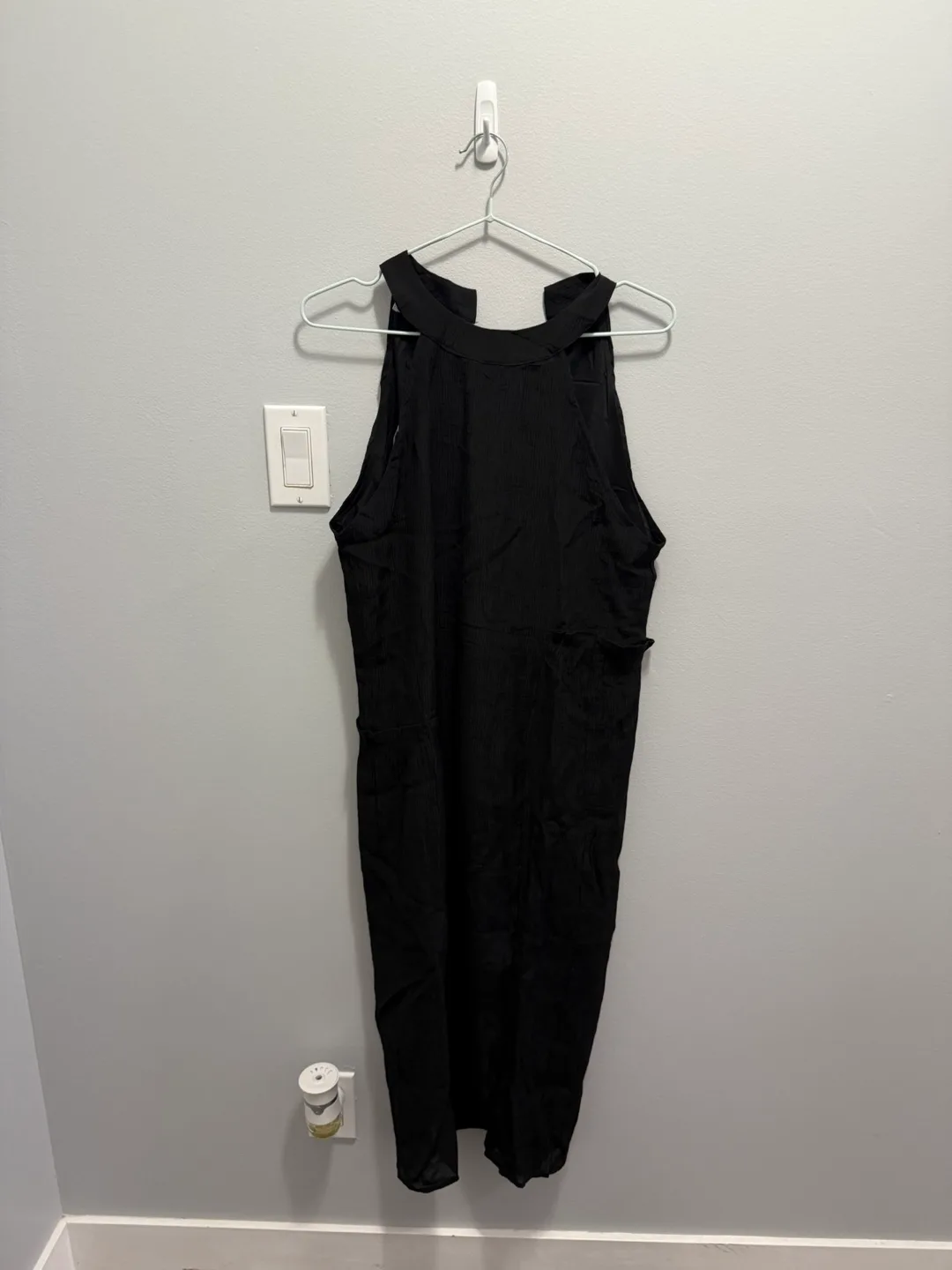 Black Sleeveless Dress thumbnail