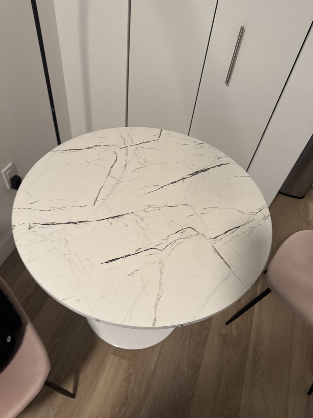 Round Marble Effect Dining Table - photo 2
