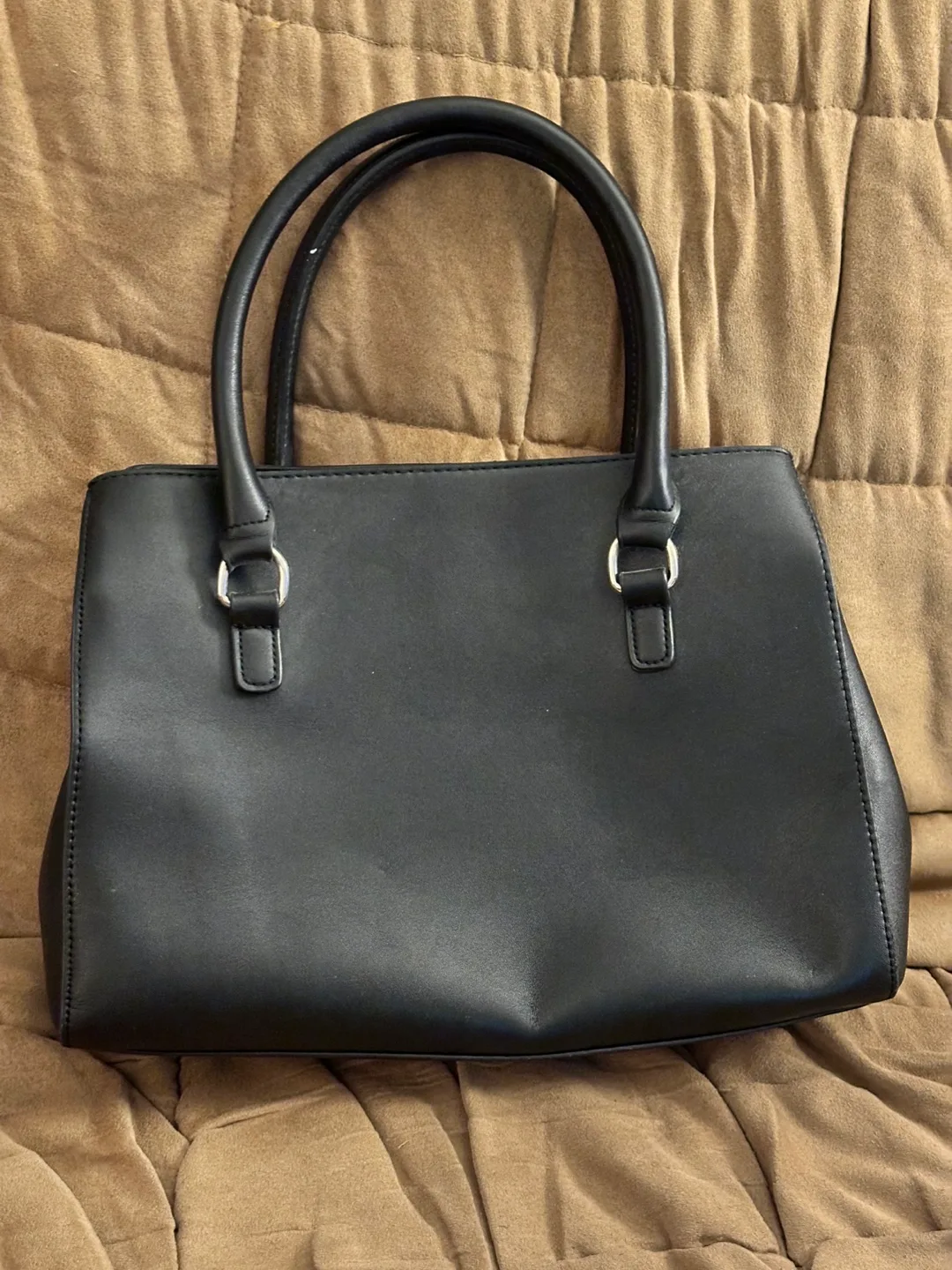 Guess Black Handbag image indicator(2)