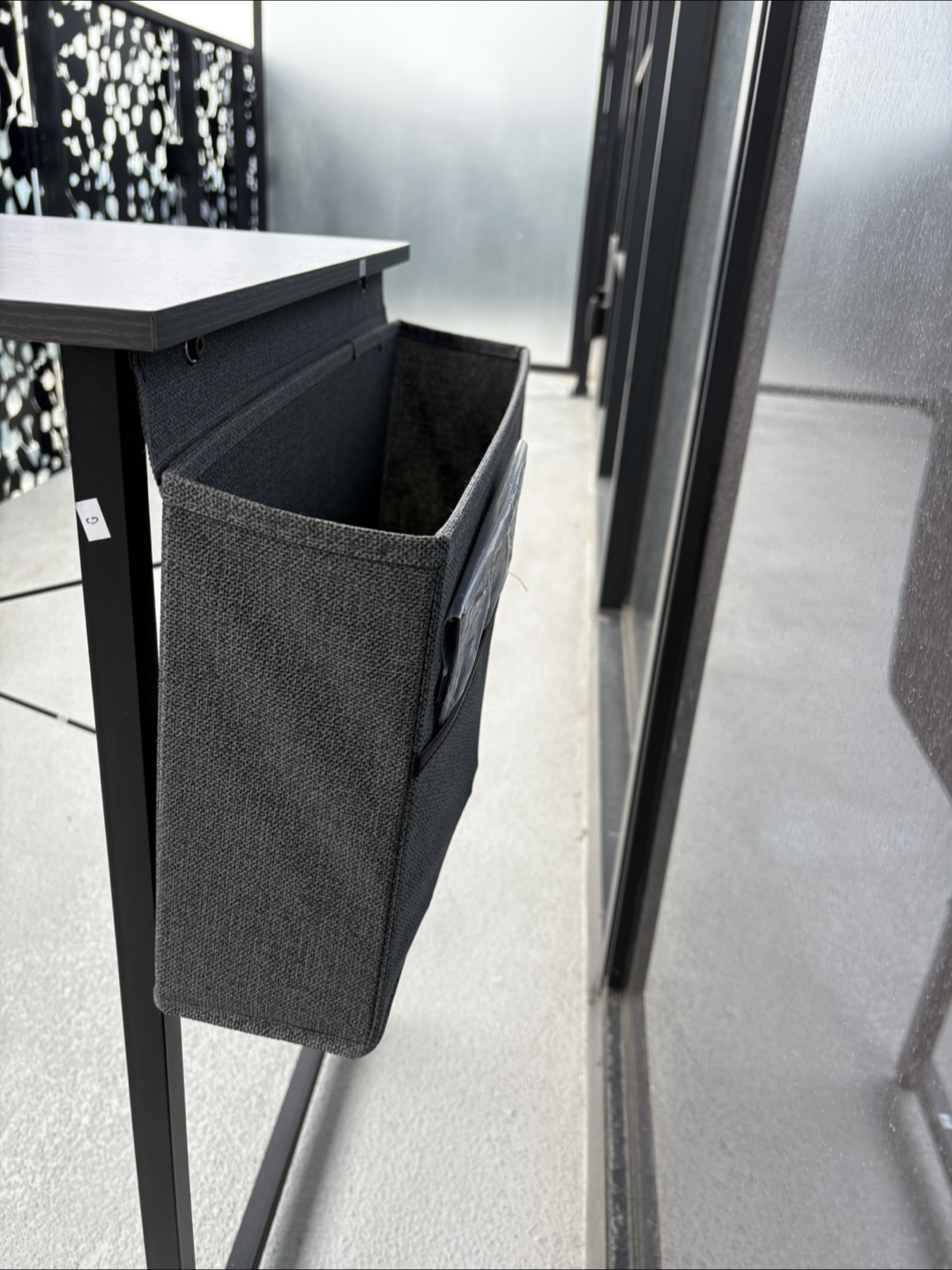 Workdesk (39 inches) with side pocket - photo 2