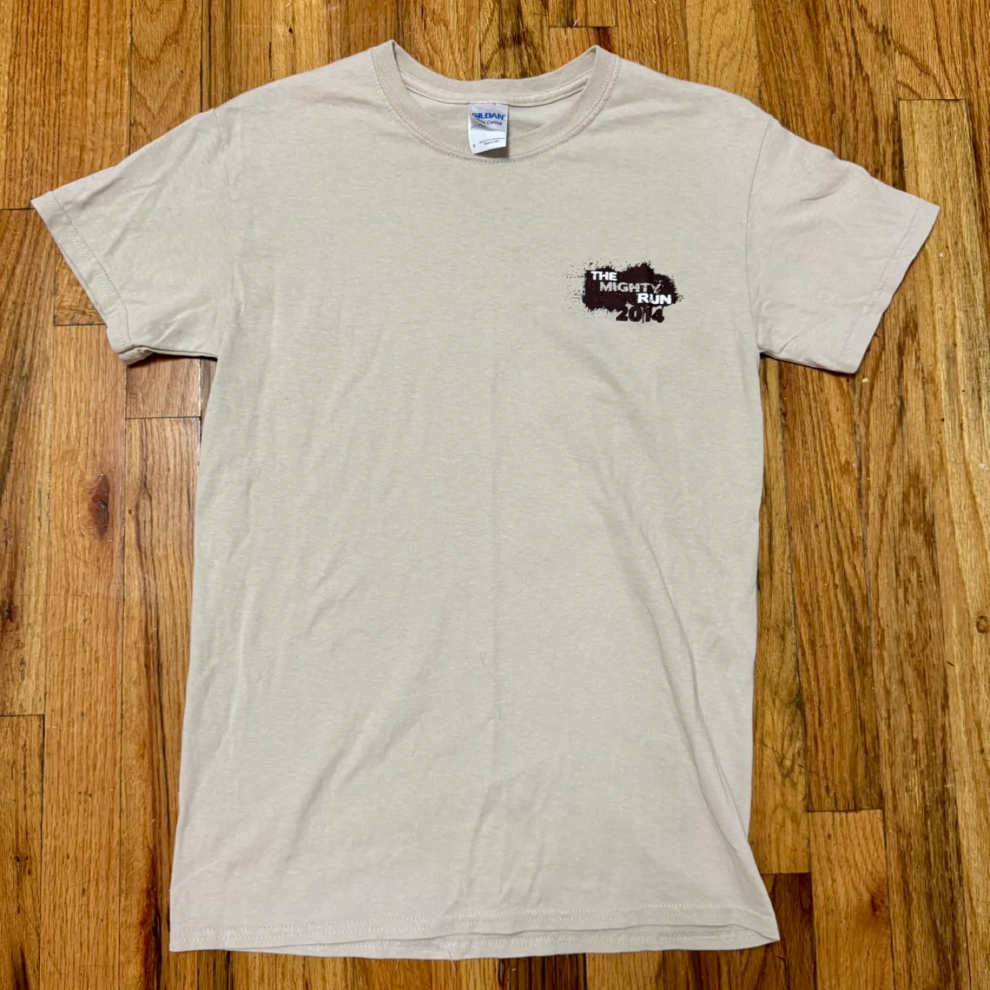 Gildan Beige Mighty Run 2014 T-Shirt - Size S thumbnail