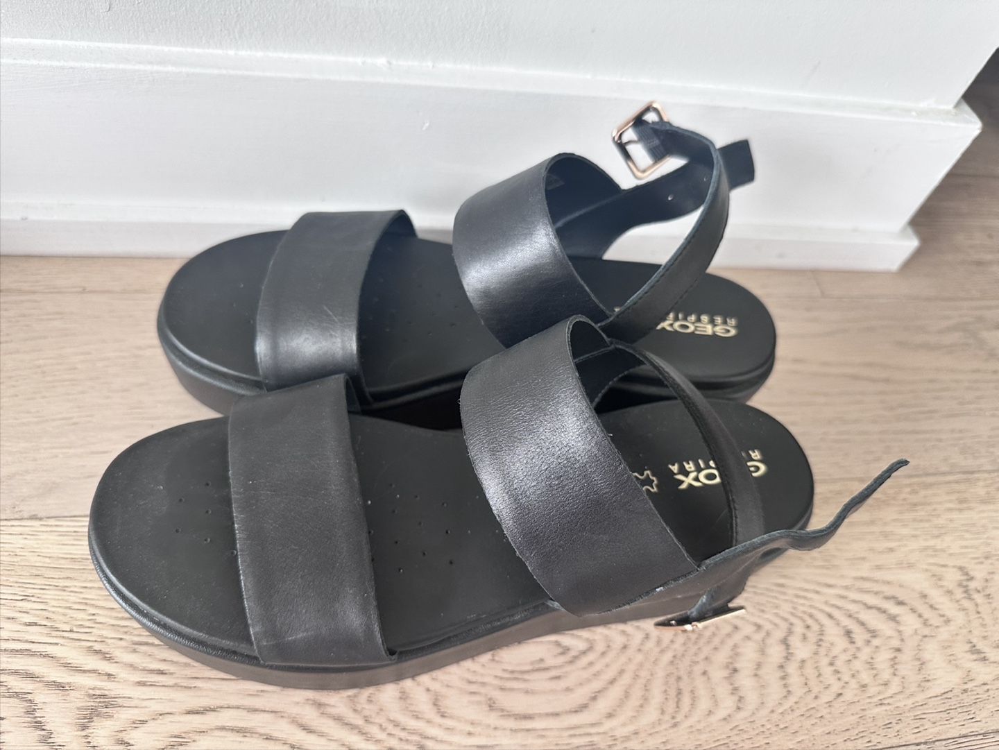 Geox Black Leather Platform Sandals - Size 40 - photo 3