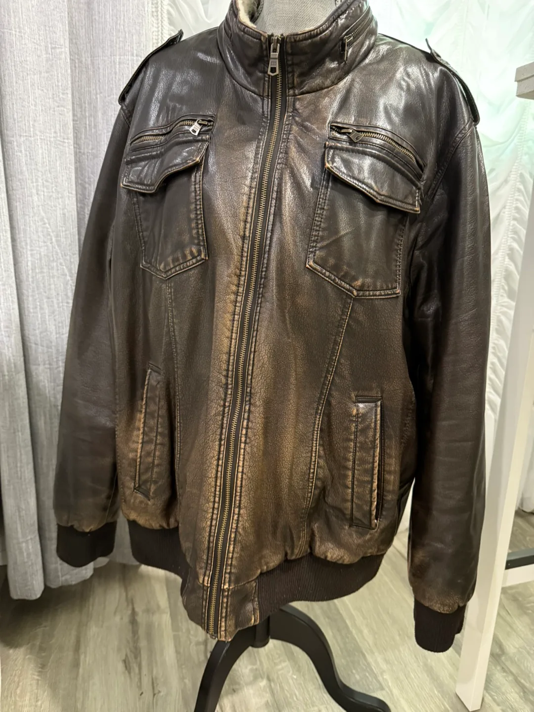 Tommy Hilfiger XXL Brown Leather Jacket thumbnail