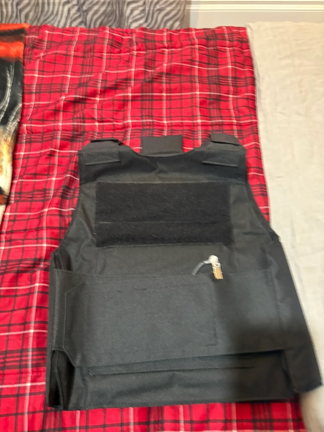 Black Tactical Vest thumbnail